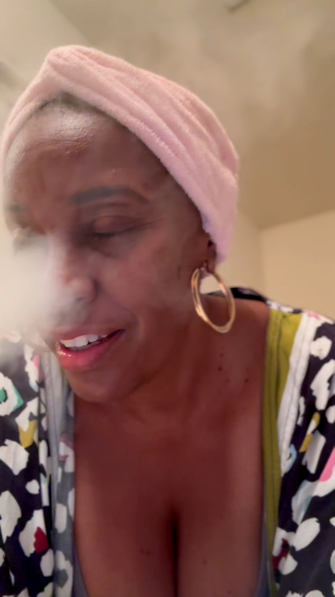 This face steamer got me in a chokehold, and I’m not even mad about it 😮‍💨🔥

Big Leo energy only — we’re doing 7 days of gratitude & trying new thangs:
✨ Better skincare
🧖🏽‍♀️ Spa days
🎬 Movies
🍽️ New restaurants
🎱 Bingo
🏨 Cute hotels

It’s my birthday season and I BD hard, as I should! 💅🏽 Stay tuned, because I’m treating myself like royalty all week long.

Wanna glow up too? Here’s the link to the steamer that’s giving me that spa-at-home life:
👉🏽 https://amzn.to/4m71N4p

#LeoSeason #BirthdayBehavior #SelfCareGlow #AmazonFinds #SpaVibes #BDModeActivated


#LTKActive #LTKFindsUnder50 #LTKBeauty