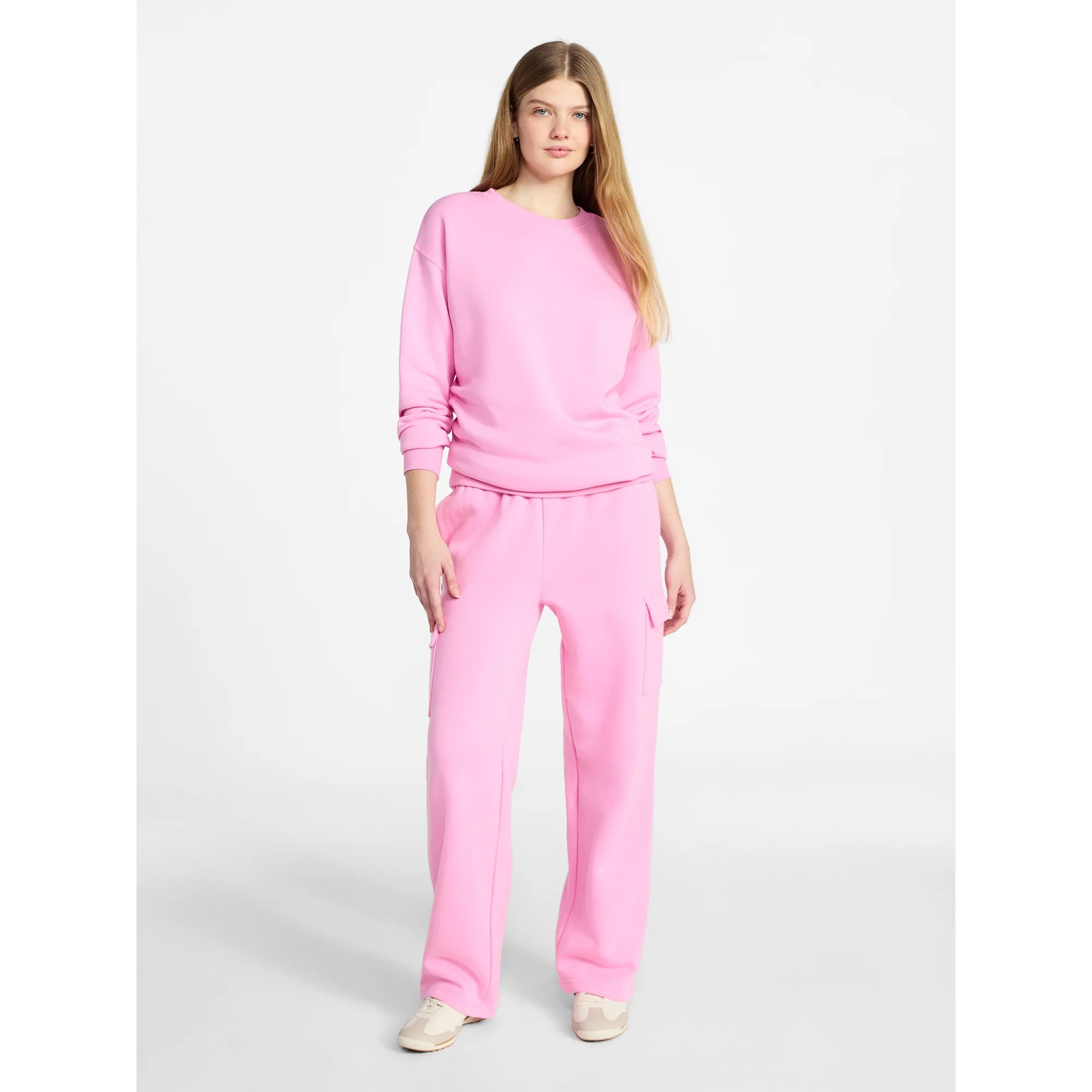 No Boundaries Fleece Oversized Sweatshirt with Long Sleeves, Women’s Sizes XXS-4X | Walmart (US)