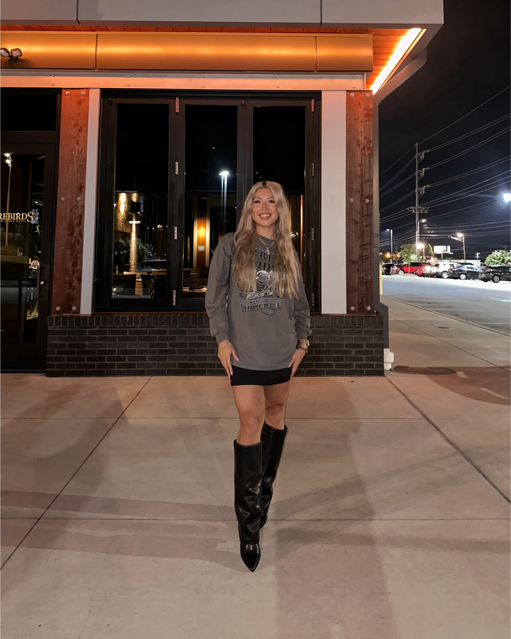 Dressing up oversized t shirts >>>

#LTKSaleAlert #LTKStyleTip #LTKFallSale