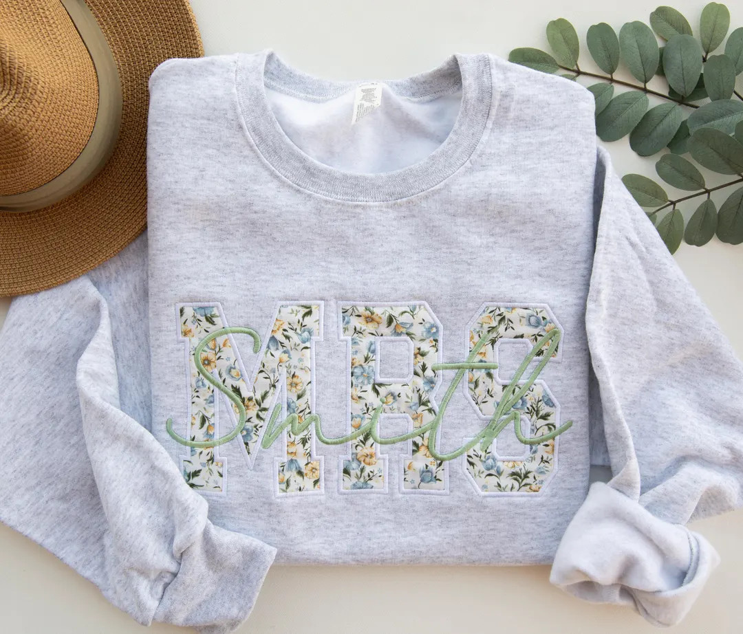 MRS Applique Embroidered Sweatshirt, New Last Name Sweatshirt, Personalized Bride Gift, Wedding D... | Etsy (US)