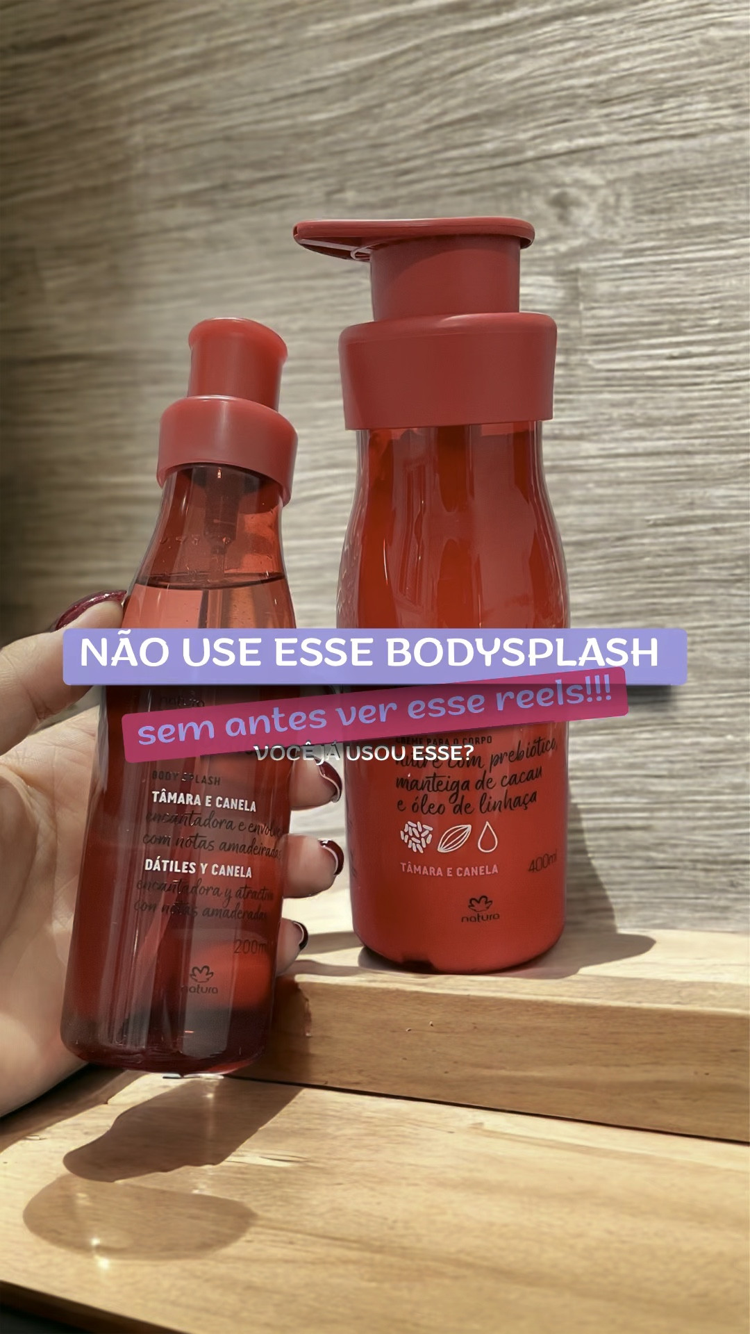 Esse Body Splash é um achado em minhas roupas dura o dia todo.

• Natura Tododia Tâmara e Canela fragrância leve e delicada, levemente adocicada e especiada, recomendo uso, na minha pele prevalece uma canela leve e bem agradável

• Me remete a cor vermelha porém um vermelho sútil
Você já usou esse?
Você gosta dessa fragrância?
Segue algumas informações:

• Natura Tododia Tâmara e Canela Âmbar Especiado
Feminino
Foi lançado em 2020
Perfumistas Verônica Kato
Notas
Topo: Framboesa, Cereja Amarga, Pimenta de Szechuan, Maçã e Abacaxi
Coração: Canela, Flor de Cereja, Íris e Violeta
Base: Tâmaras, Notas Doces, Âmbar, Baunilha, Almíscar e
Patchouli

#LTKbeauty #LTKVideo #LTKbrasil