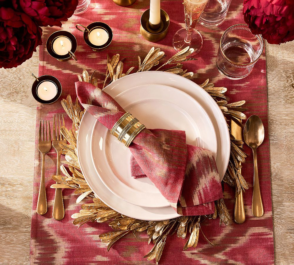 Olive Leaf Charger Plates - Set of 4 | Pottery Barn (US)