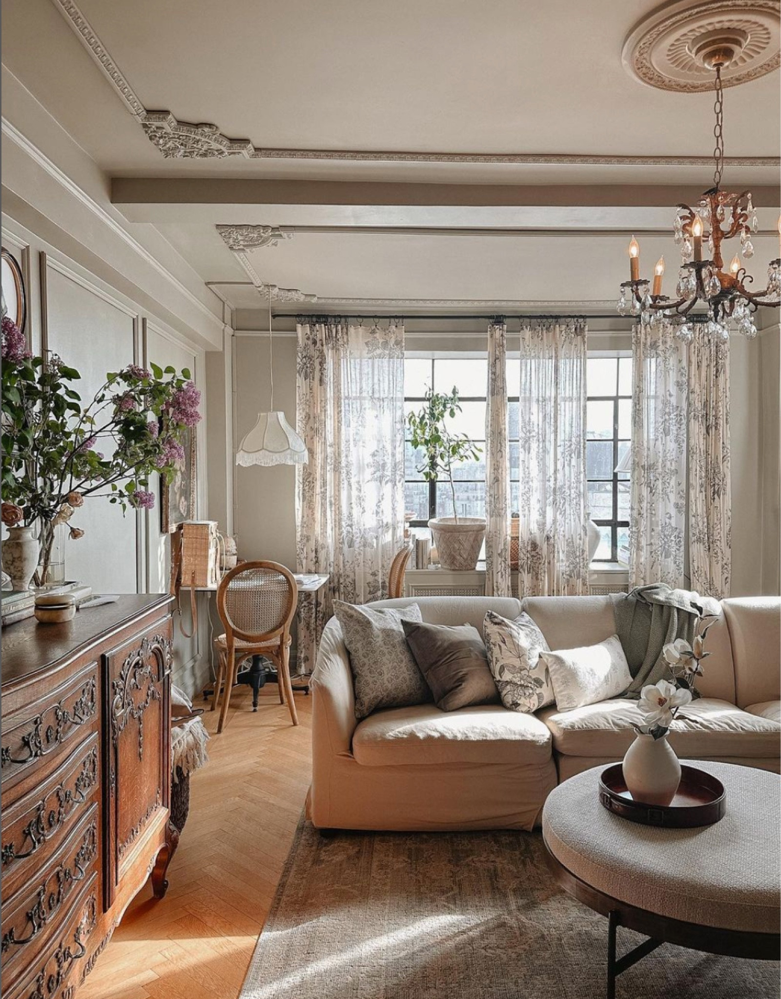 Living room decor (our couch is from Six Penny) linking all other living room furniture and home decor below🤍

#LTKhome