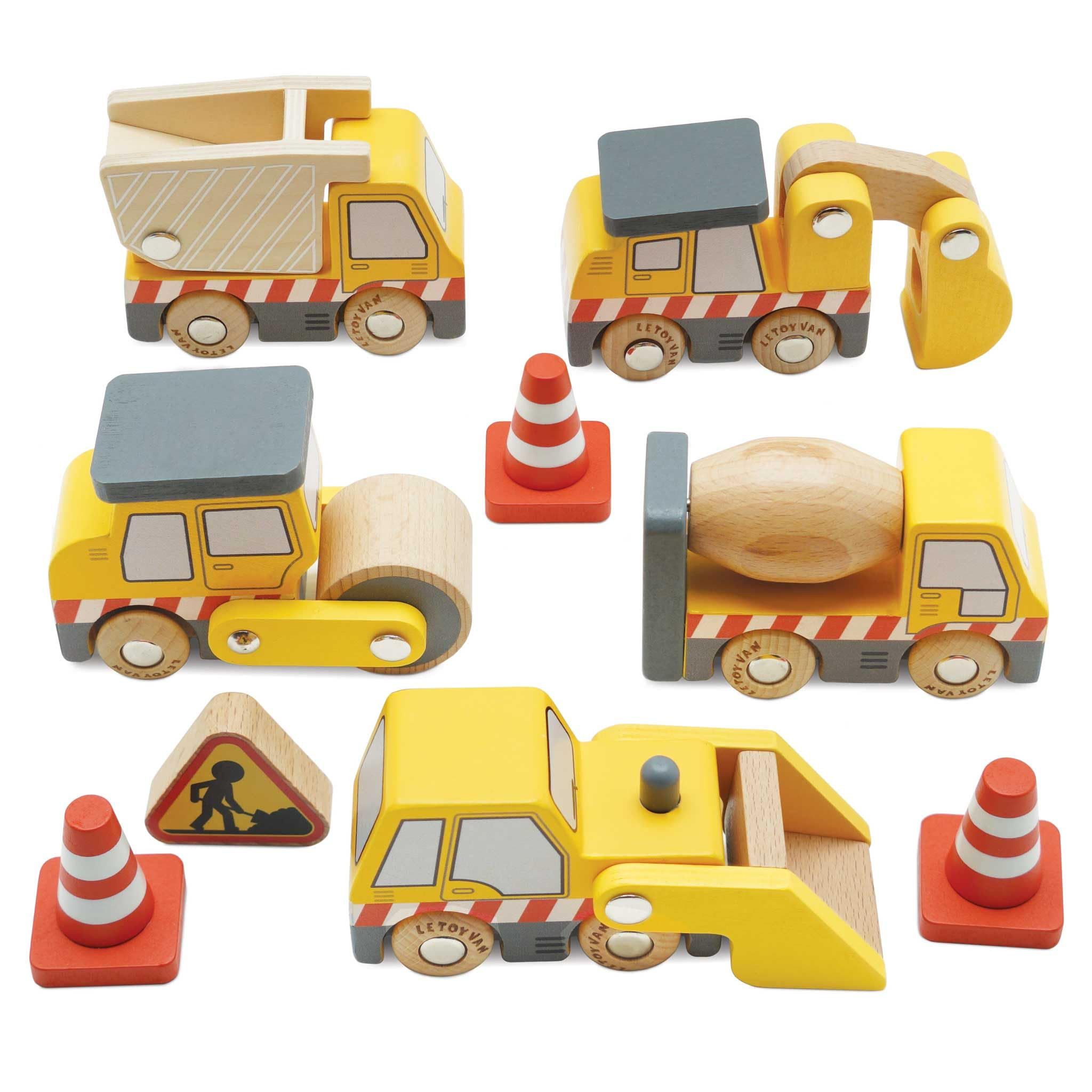 Le Toy Van Wooden Construction Vehicles Set | Amazon (US)