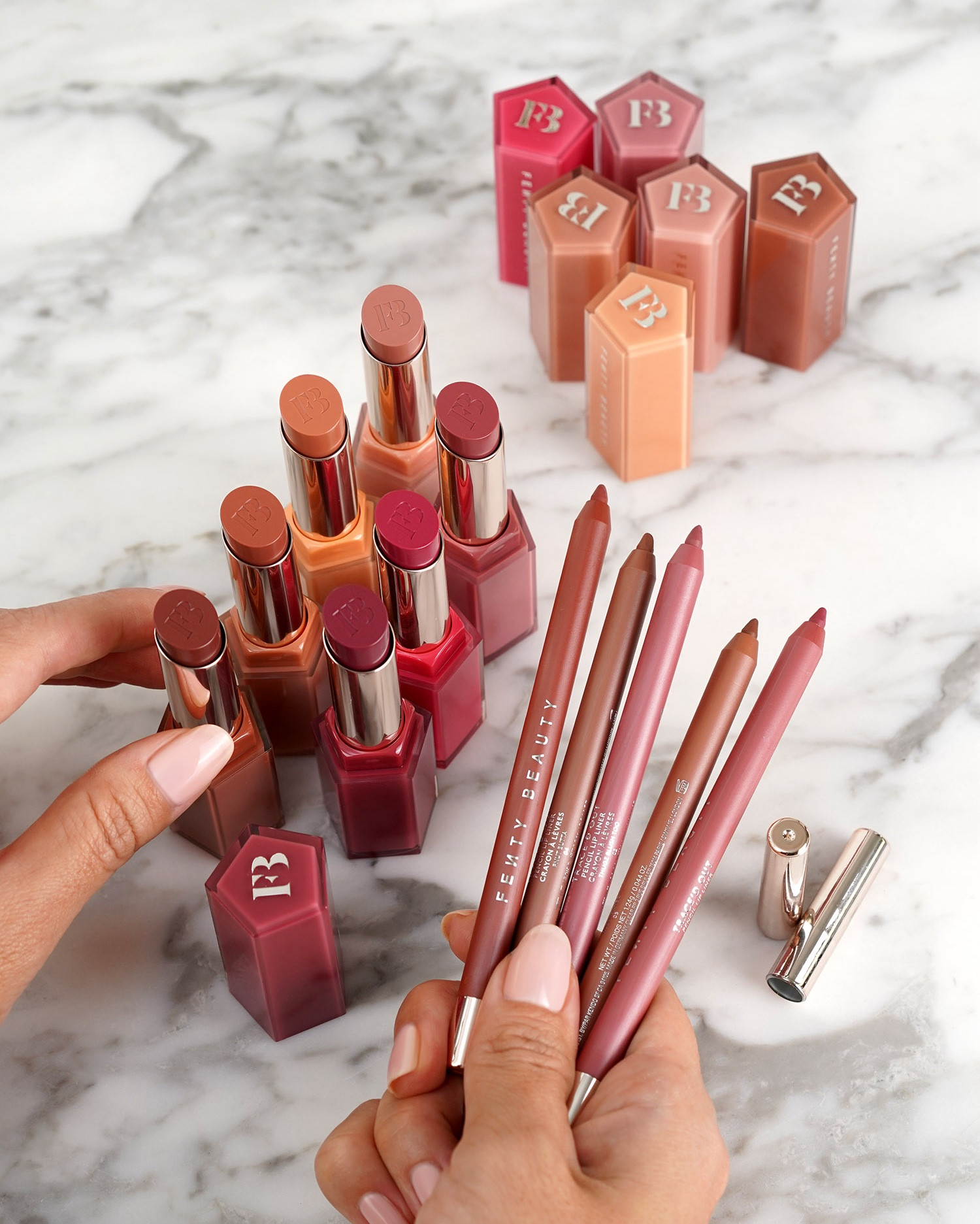 Fenty Gloss Bomb Stix + Trace’d Out Pencil Lip Liner swatches

#LTKBeauty