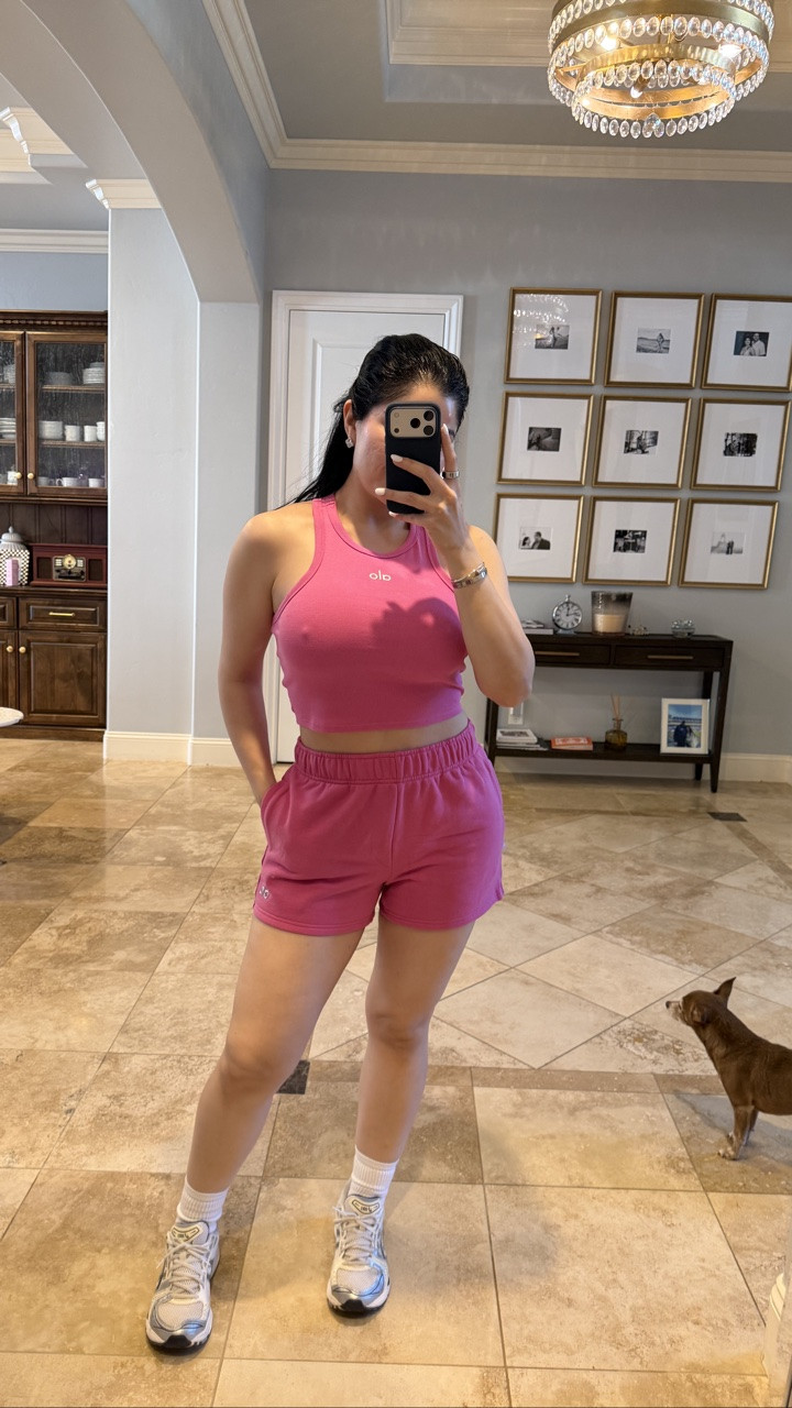 Alo yoga 
Shorts

#LTKdayinmylife #LTKfitnessgoals #LTKootd