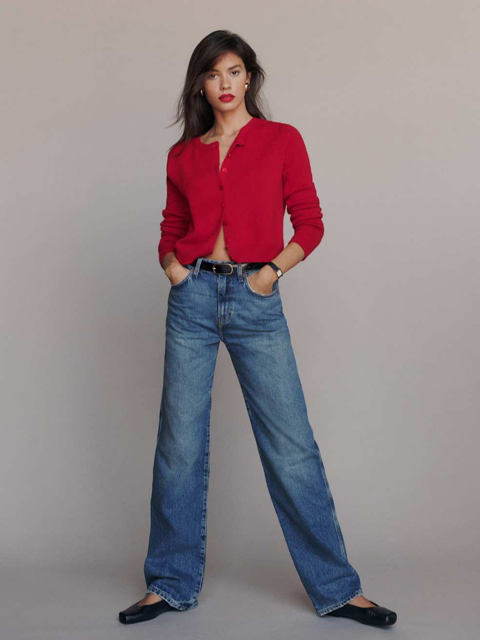 Reformation cashmere sweaters and cardigans are perfect cozy gifts for her, featuring sustainable luxury, soft 100% cashmere, holiday sweaters, winter fashion, warm knitwear, women’s cashmere, premium cardigans, soft sweaters for women, minimalist fashion, classy winter outfits, timeless knit cardigans, fall and winter wardrobe staples, lounge looks, chic layering, elegant casual style, Reformation clothing sale, Black Friday Cashmere deals, Cyber Week sale, trending sweaters 2025, luxe gift ideas for Christmas, stocking stuffers for her, soft neutral sweaters, beige cashmere, oversized sweaters, cropped cardigans, date night outfits, office chic outfits, travel outfits, cozy chic vibes, Instagram fashion, viral sweaters, influencer favorites, sustainable fashion brands, premium quality, cold-weather essentials, best gifts for girlfriend, women’s holiday outfit ideas

#LTKCyberWeek #LTKHoliday #LTKGiftGuide