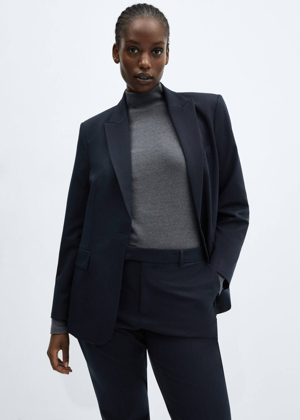 468101214161820222426 | MANGO (UK)