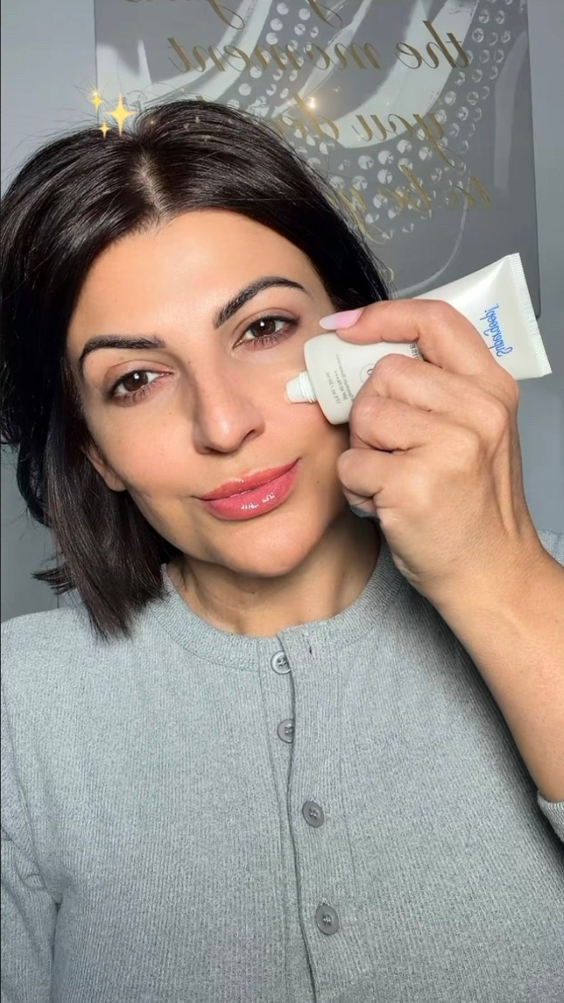 #ad I’ve partnered with @Target and @Supergoop!  to share my go-to SPF routine for glowing, over 40 skin ✨
From primer-like sunscreen to the perfect glow under makeup, these are the products I use every day to keep my skin protected and radiant. If you’ve been skipping SPF because it feels heavy, this is your sign 💛
Tap to shop everything at Target and recreate this routine 🛍️

#targetpartner #target #supergoop #supergooppartner 

#LTKselfcare #LTKOver40 #LTKBeauty