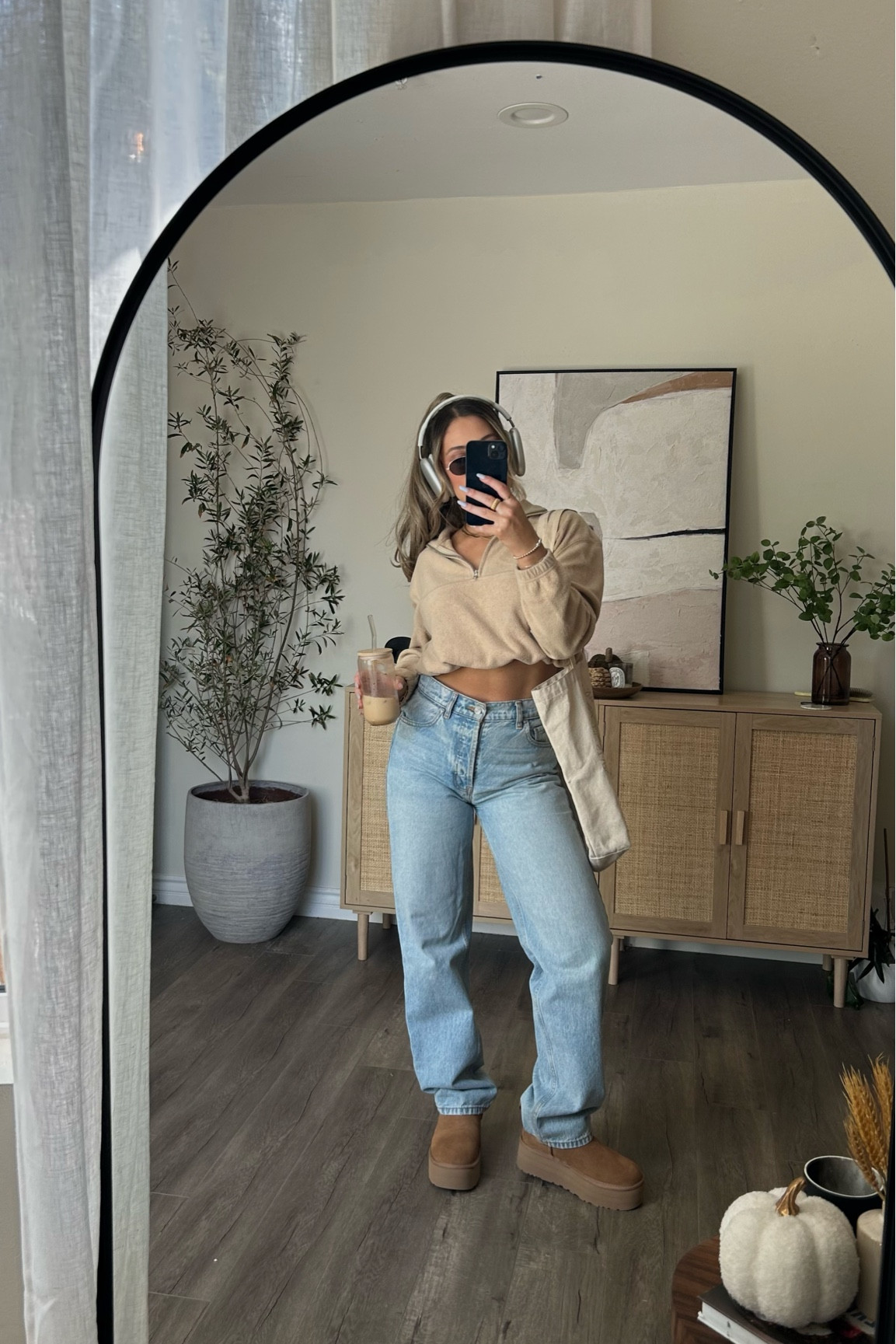 Tan half zip sweatshirt jeans ultra mini platform Uggs 

#LTKstyletip #LTKSeasonal #LTKshoecrush