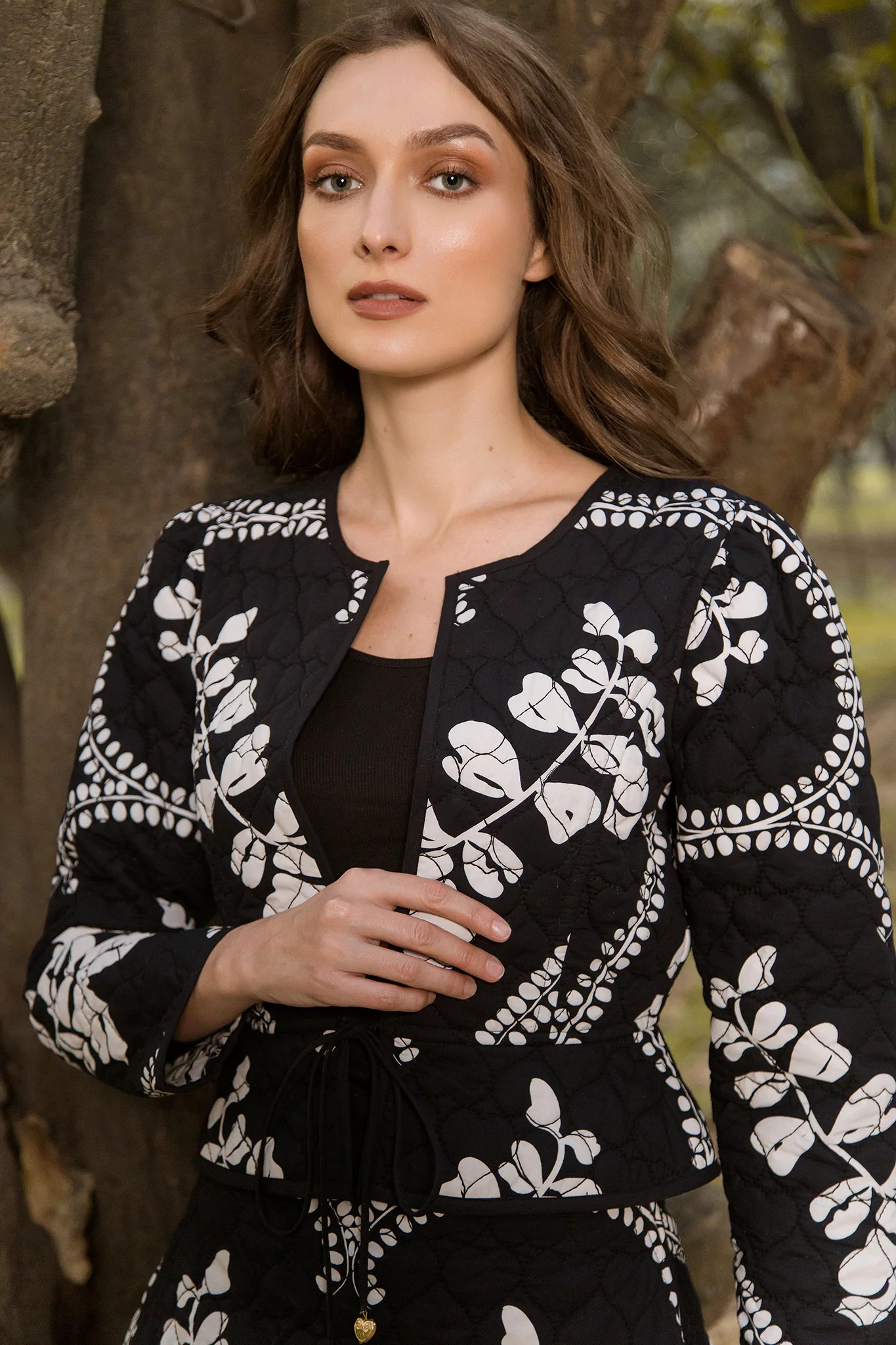 1707 Iris Reversible Jacket | Beyond By Vera