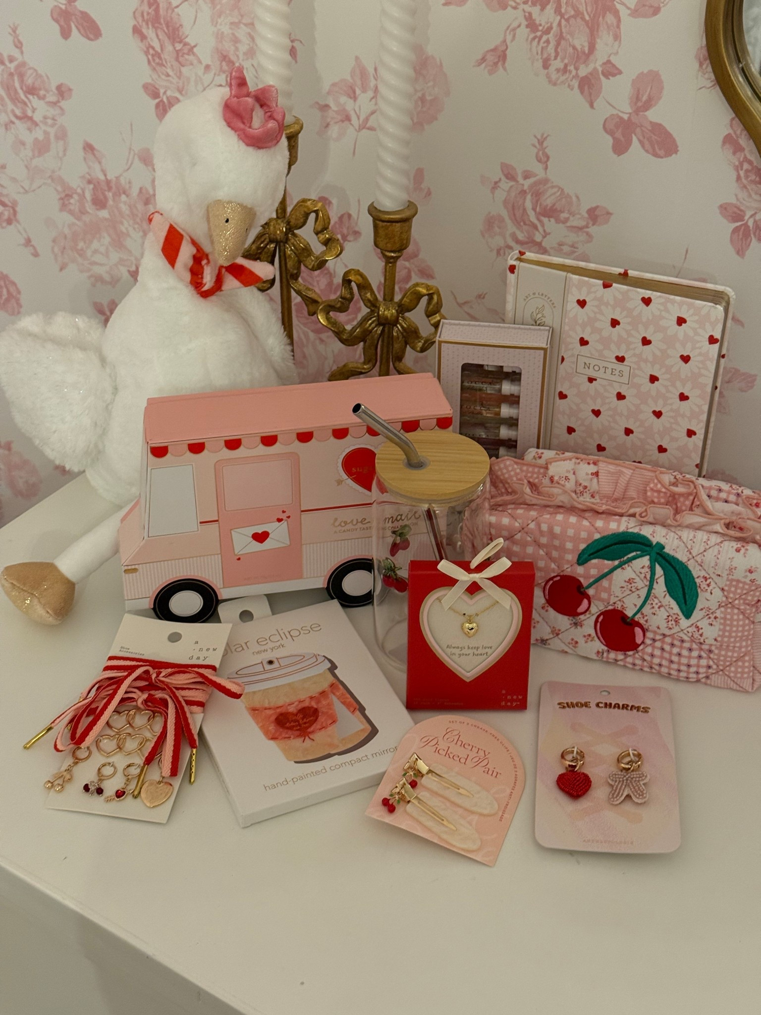 Valentine’s Day gift ideas...

#LTKSeasonal #LTKValentine #LTKBeauty