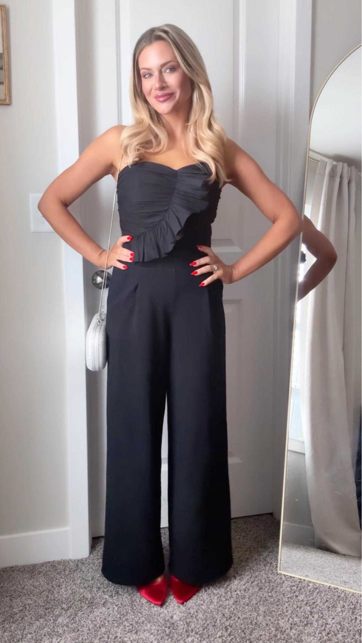 All black. All chic. All season. 🖤

#LTKSeasonal #LTKHoliday #LTKootd