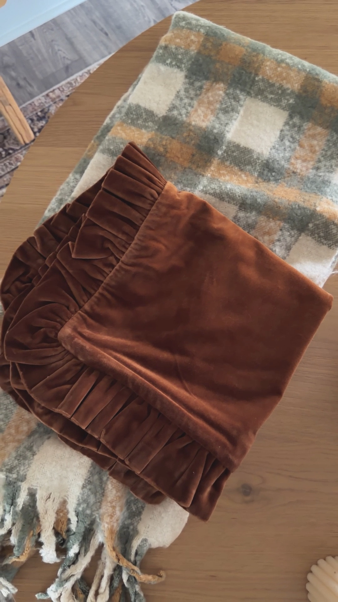 New goodies for my new sofa and refresh! 

#LTKdayinmylife #LTKHoliday #LTKGiftGuide