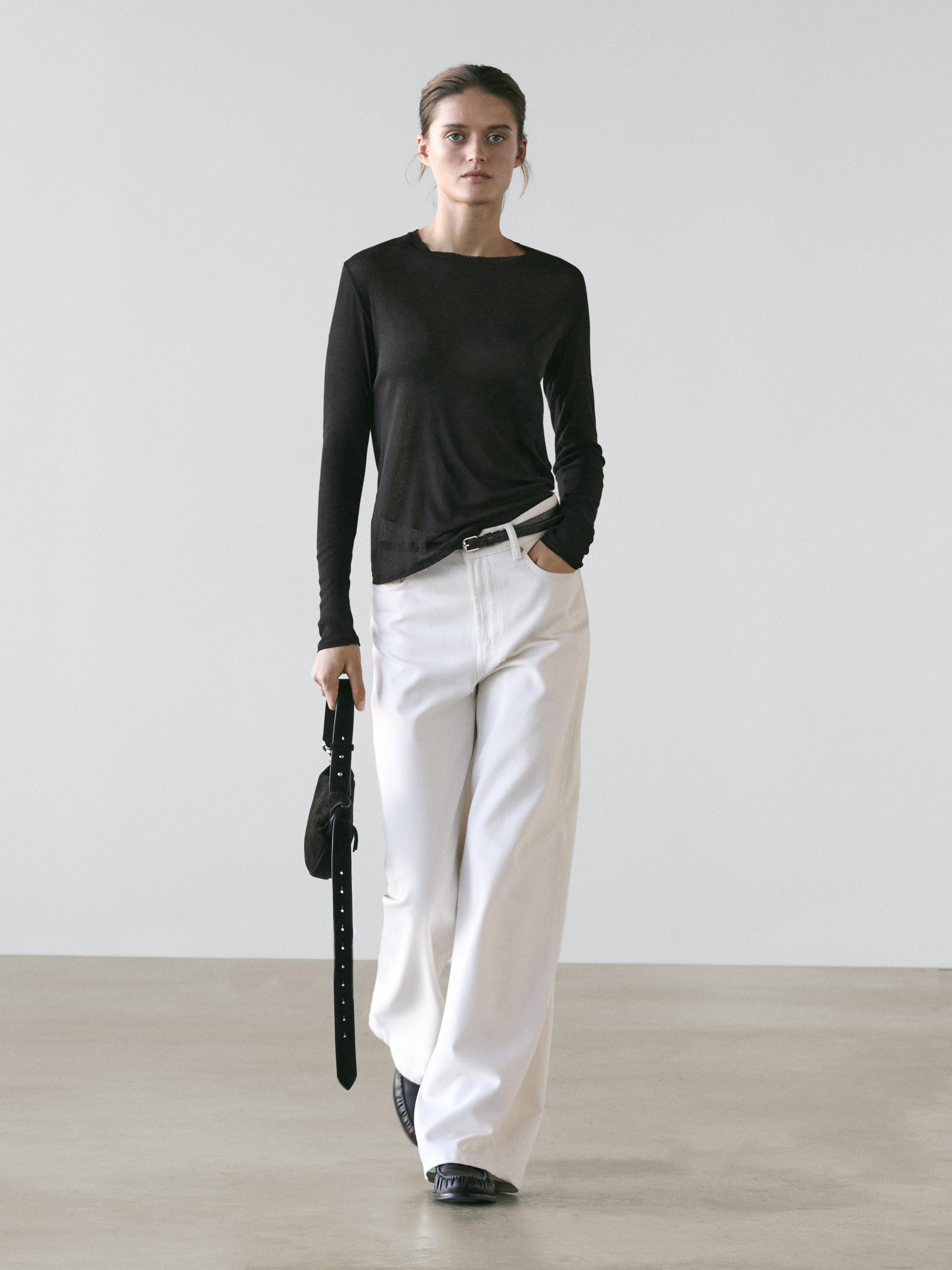 T-shirt semitransparente com pormenor na gola 100% algodão | Massimo Dutti PT