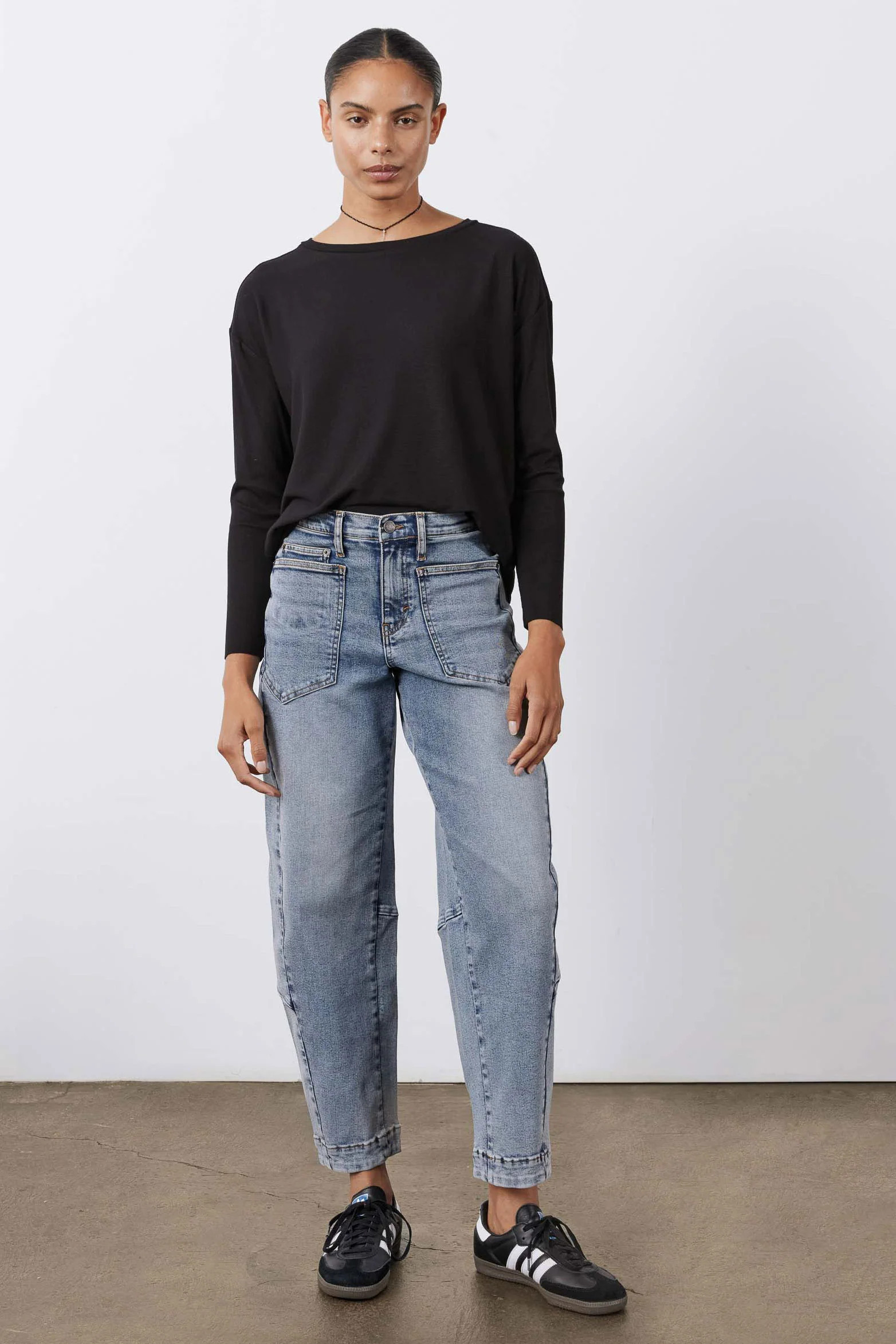 Essential Top With Buttons In The Back | Ruti
