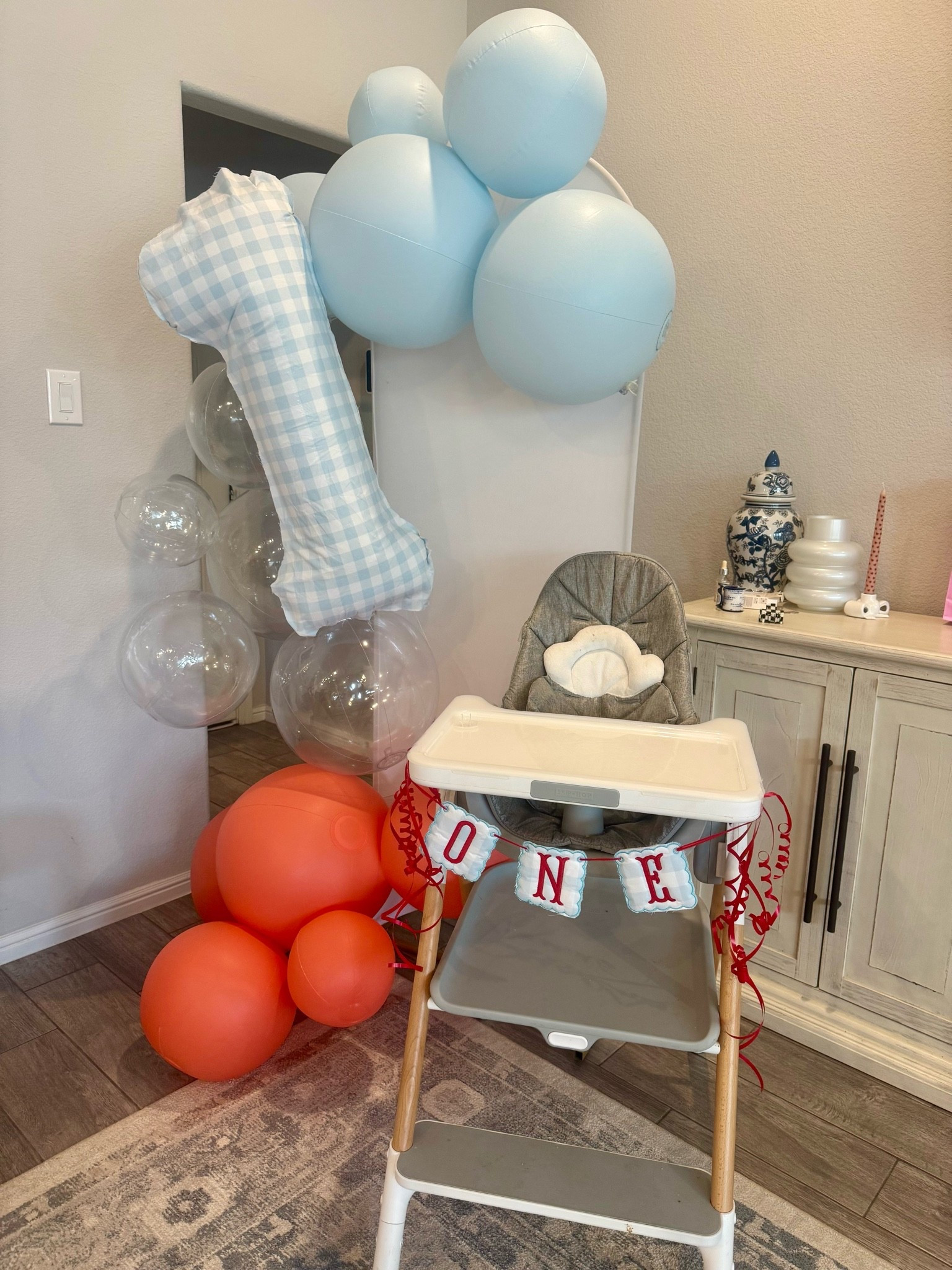 These balloons made party set up SO EASY!!! I’m obsessed!!

#LTKKids #LTKHome #LTKmomlife