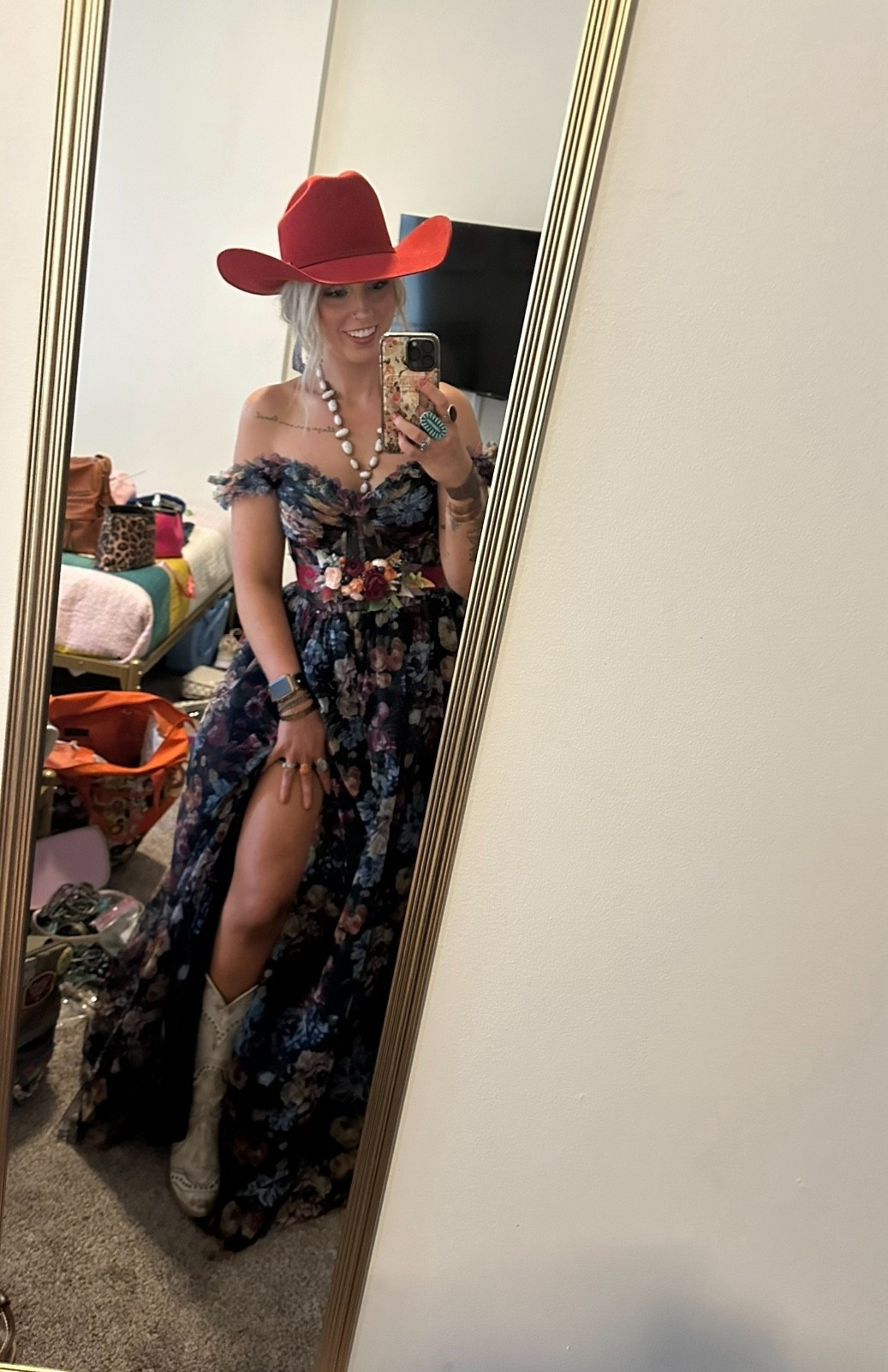 Enchanted Gala // 
.
.
Hat https://pro-hats.com/product-category/felt-hats/ Discount CHELSEAJOPH 