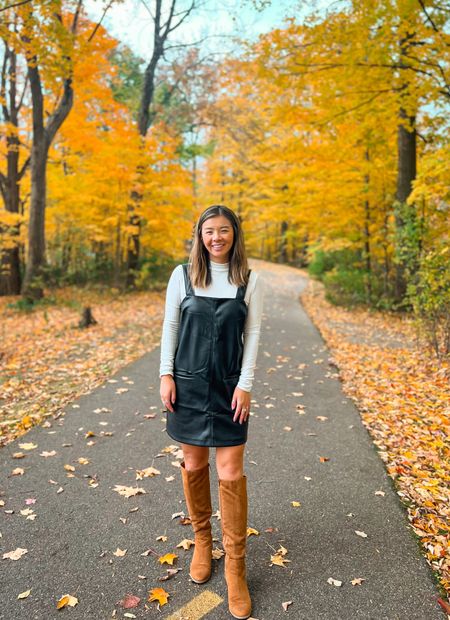 Perfect faux leather dress for fall

Wearing a size small in the leather dress
