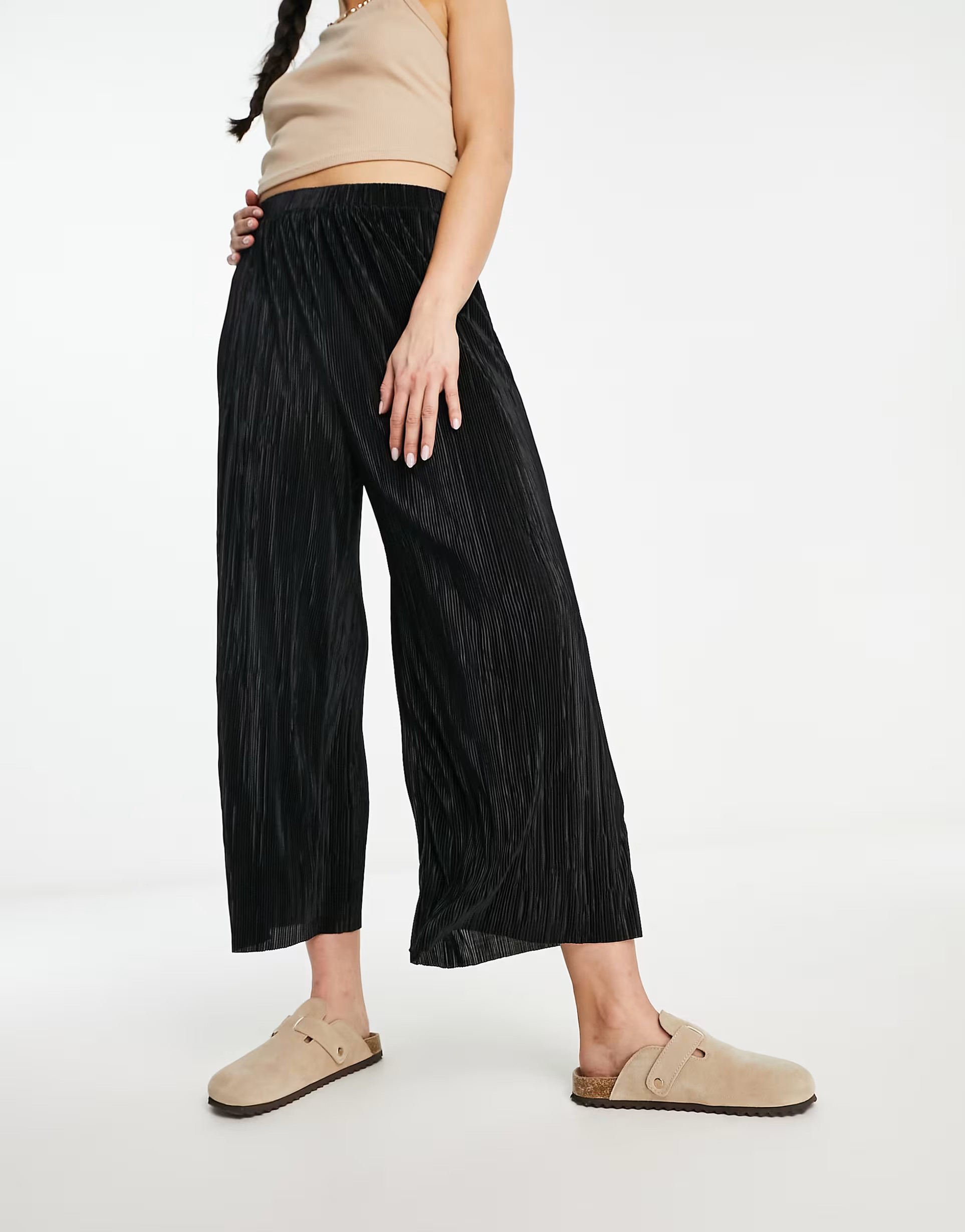 ASOS DESIGN plisse wide leg trouser culottes in black | ASOS (Global)