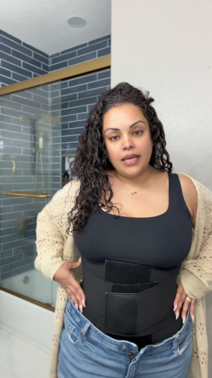 Faja of the day ! I love love love this waist trainer  

#LTKActive #LTKPlusSize #LTKfitnessgoals