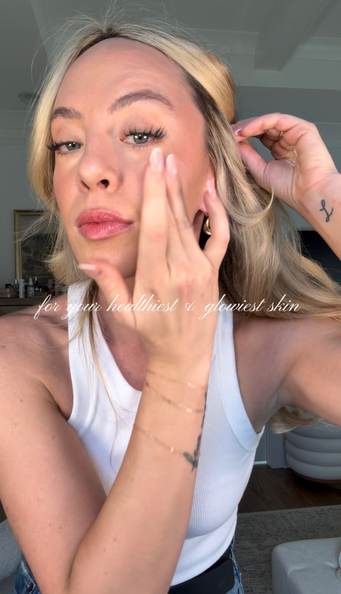 My glowy makeup & skincare favorites ✨

#LTKBeauty #LTKSeasonal