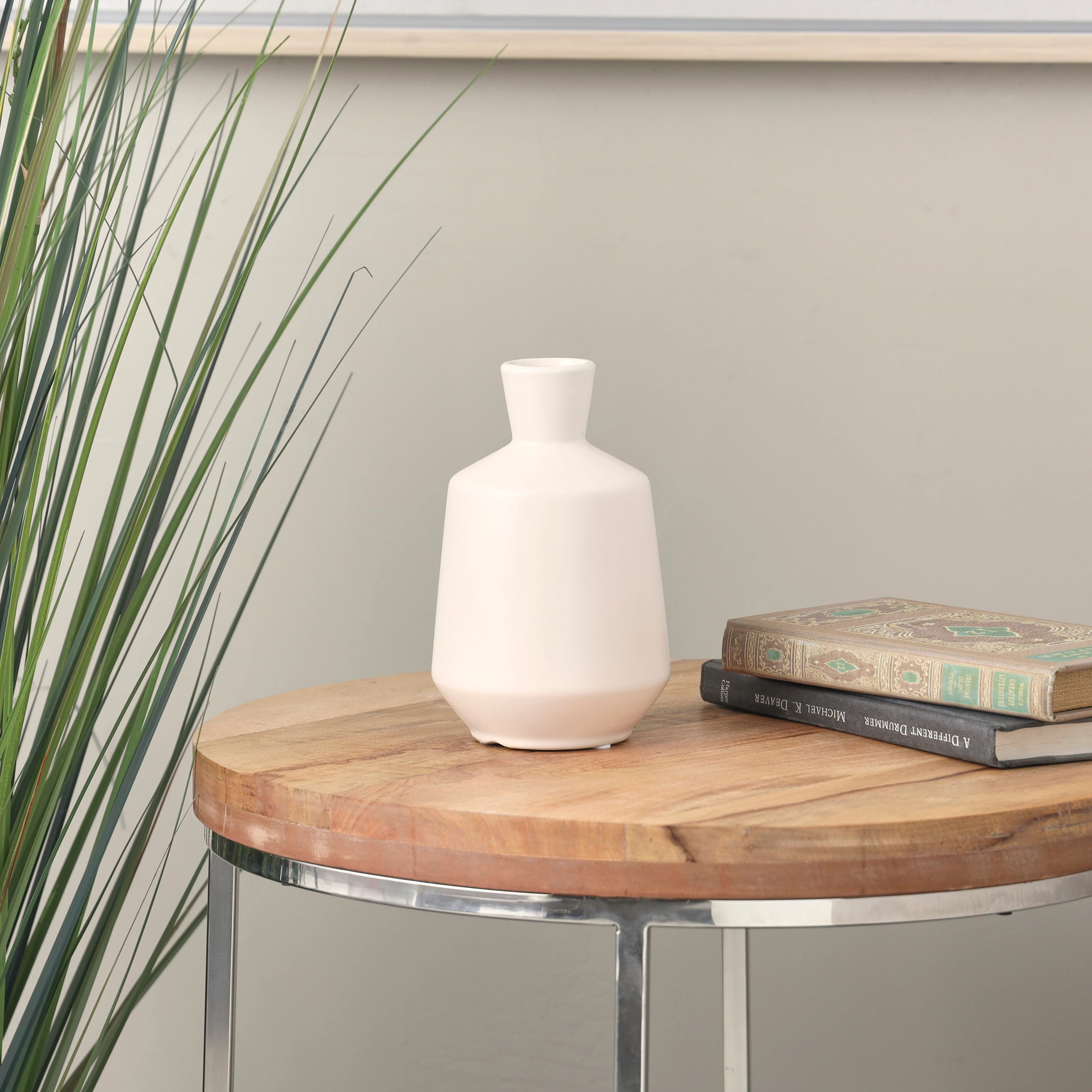 Cream Ceramic Minimalistic Decorative Vase | Bed Bath & Beyond