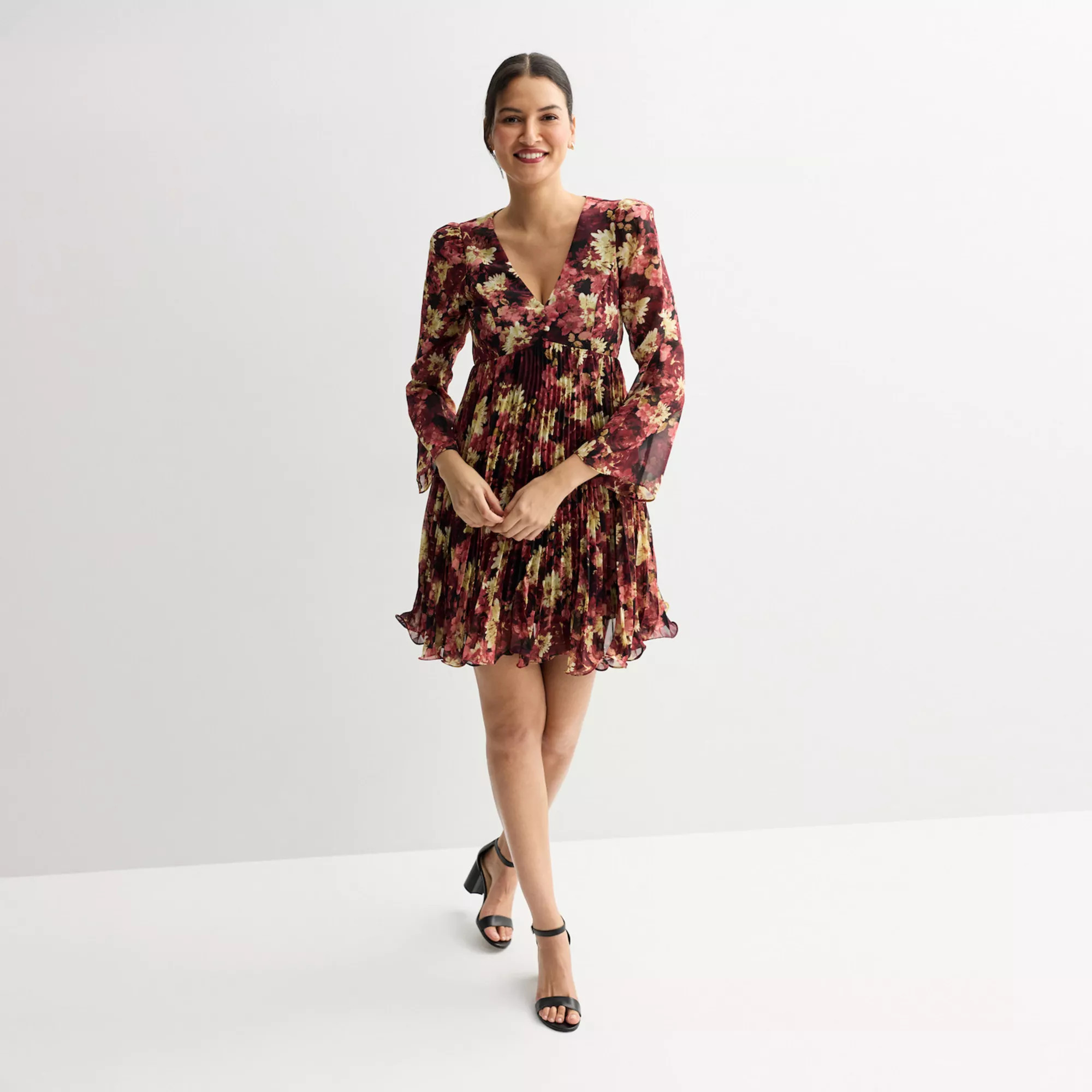 Women's Taylor Pleated V-Neck Empire Waist Dress | Kohl's