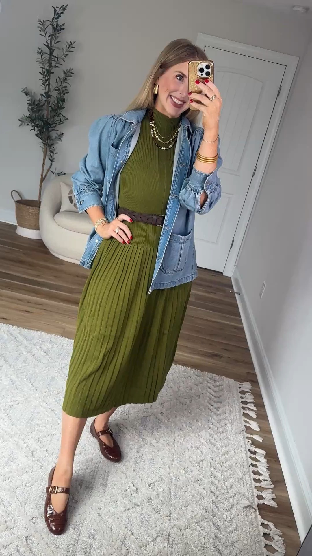 This green sweater midi dress is sleeveless and has a pleated skirt! Everything is from Walmart!

#LTKootd #LTKxWalmart