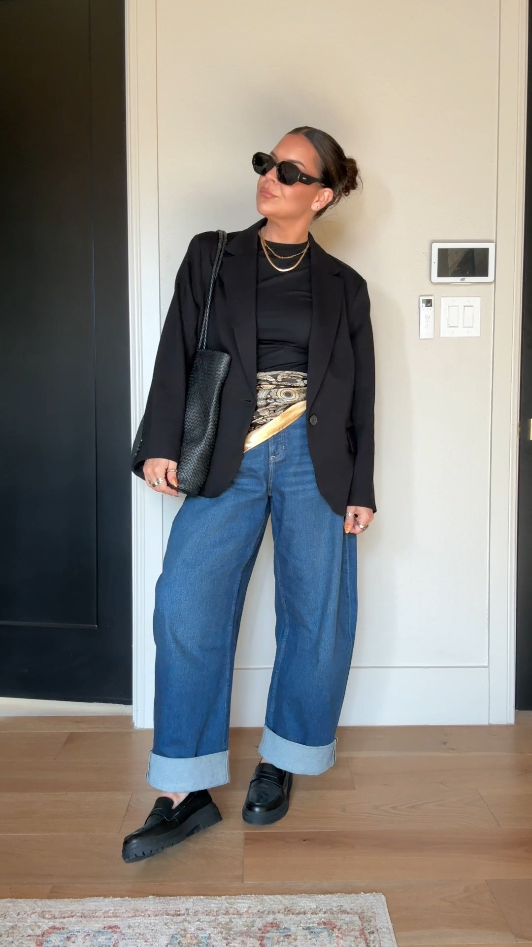Chic jeans at the office look
Spanx horseshoe Jean: Large
Tee: XL
blazer: 1X
Loafers: TRUE TO SIZE


#LTKWorkwear #LTKMidsize #LTKFindsUnder100

#LTKgrwm #LTKWorkwear #LTKootd