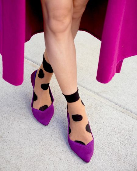 💜⚫️💕
#flats #flatshoes #purpleshoes

#LTKworkwear #LTKshoecrush #LTKSeasonal