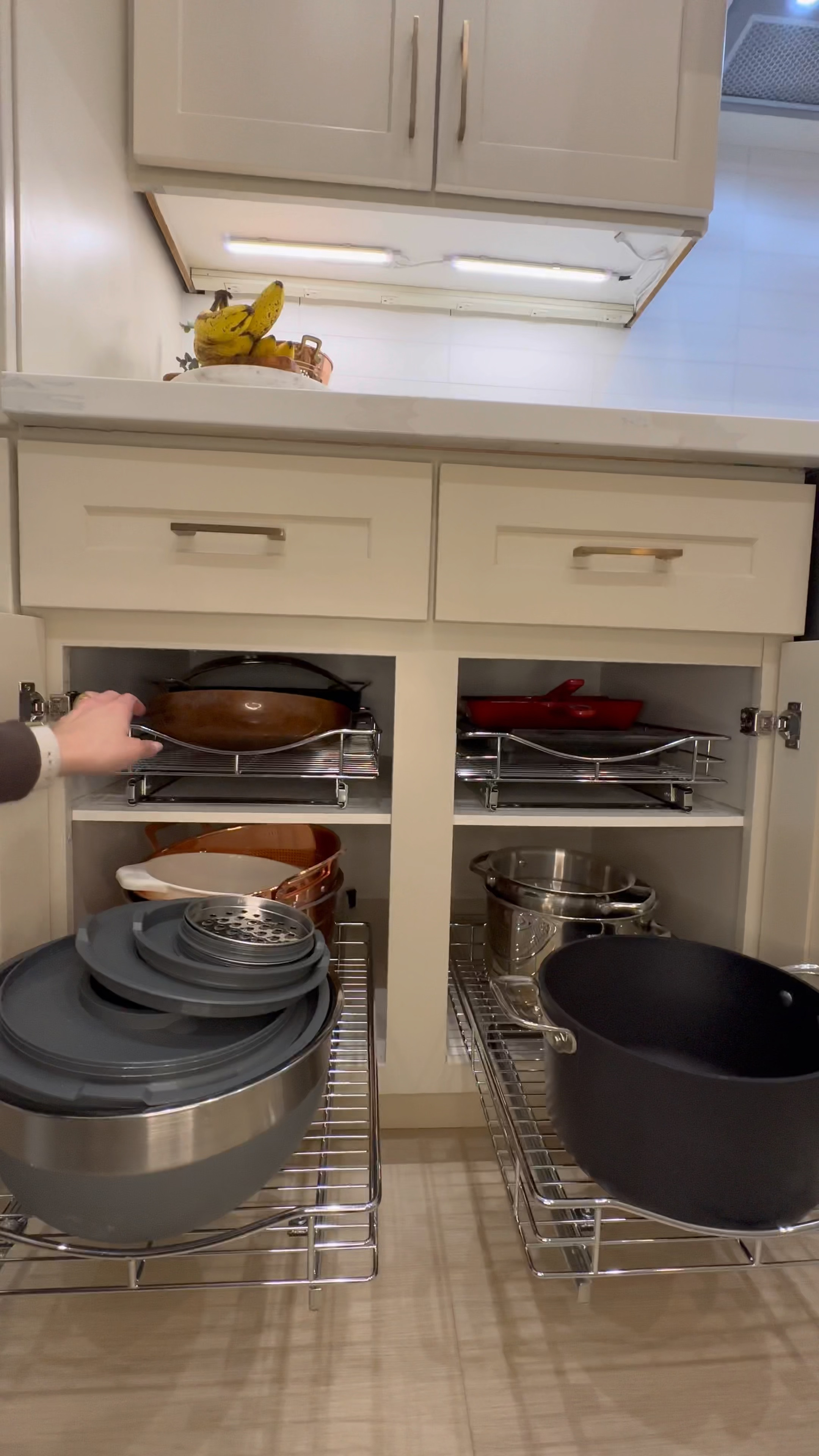 Cabinet Organization 👇🏼

Put all of your heaviest and hard to grab items into these sturdy pullouts. They’re less expensive than wood, provide a bit more space and flexibility, and are super easy to install.

#kitchenorganization #cabinetorganization 

#LTKhome