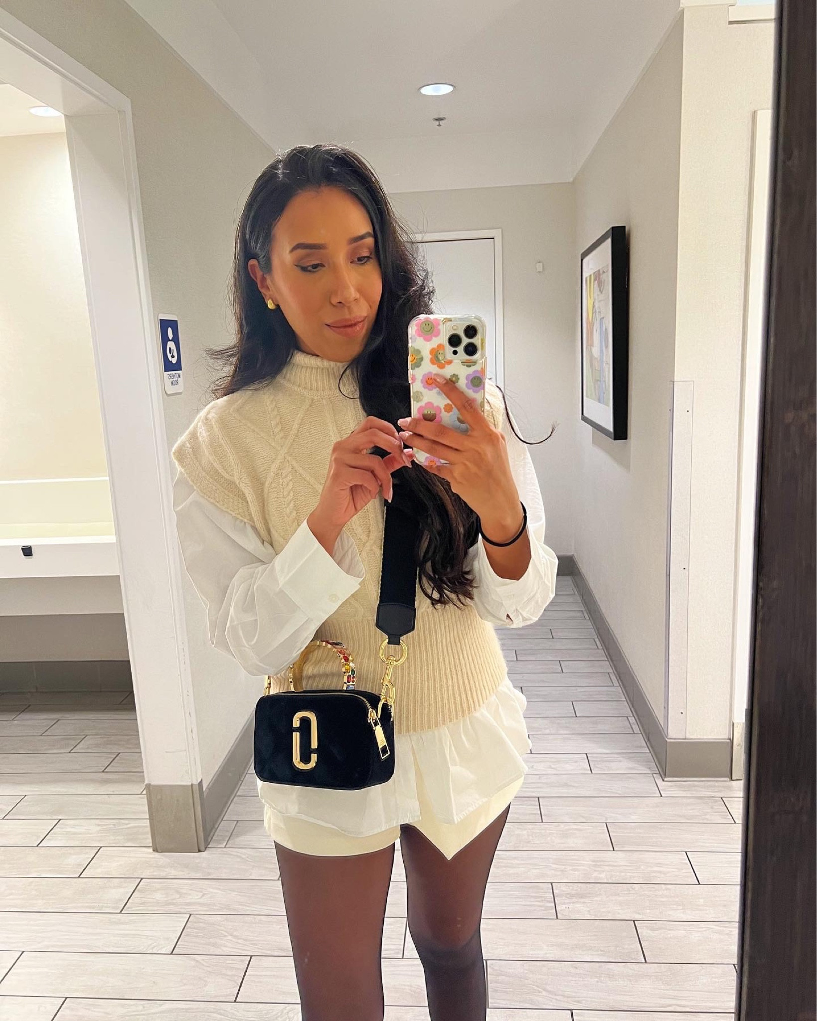 Casual and cozy, but make it fashion ✨🧸🤍  Today I’m sharing my fav whites and creams from the @Nordstrom Anniversary Sale. I’ve listed so many lovely items. Check them out! #summerwhites #summercreams #whitedress #sandals #dress 


#LTKsalealert #LTKunder100 #LTKxNSale