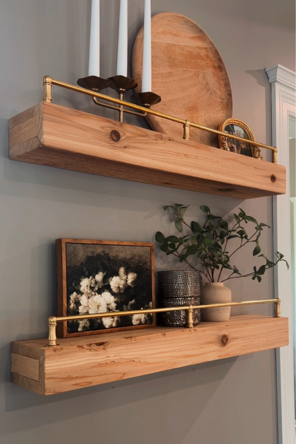 Brass shelf railing 🧚👑🫶