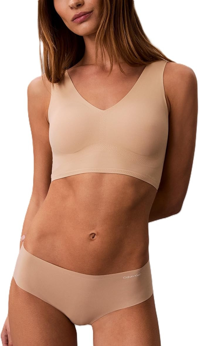 Calvin Klein Women's Invisibles V Neck Bra, Opaque | Amazon (UK)
