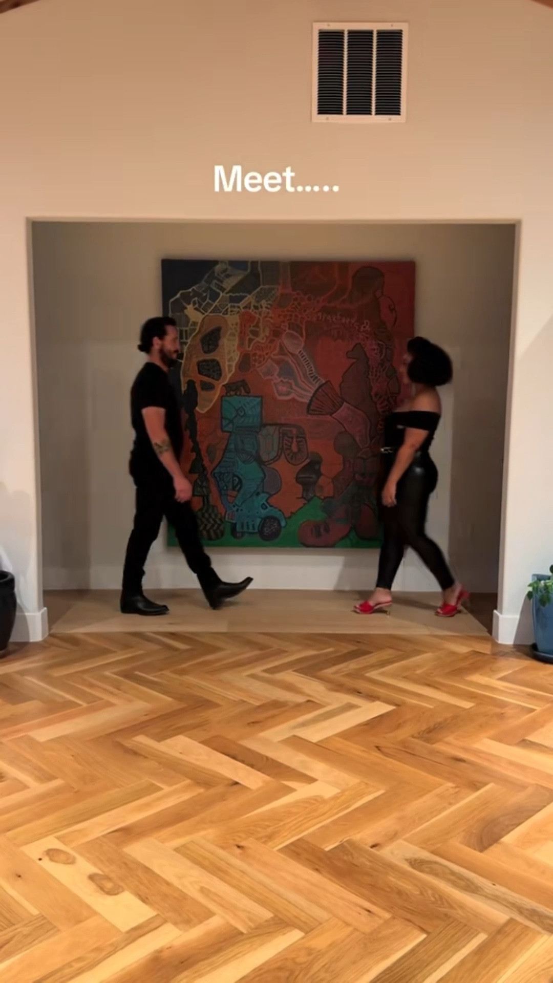 Our 2nd Couples Costume ❤️

Danny & Sandy. Happy Halloween 🎃



#LTKShoeCrush #LTKStyleTip #LTKHalloween