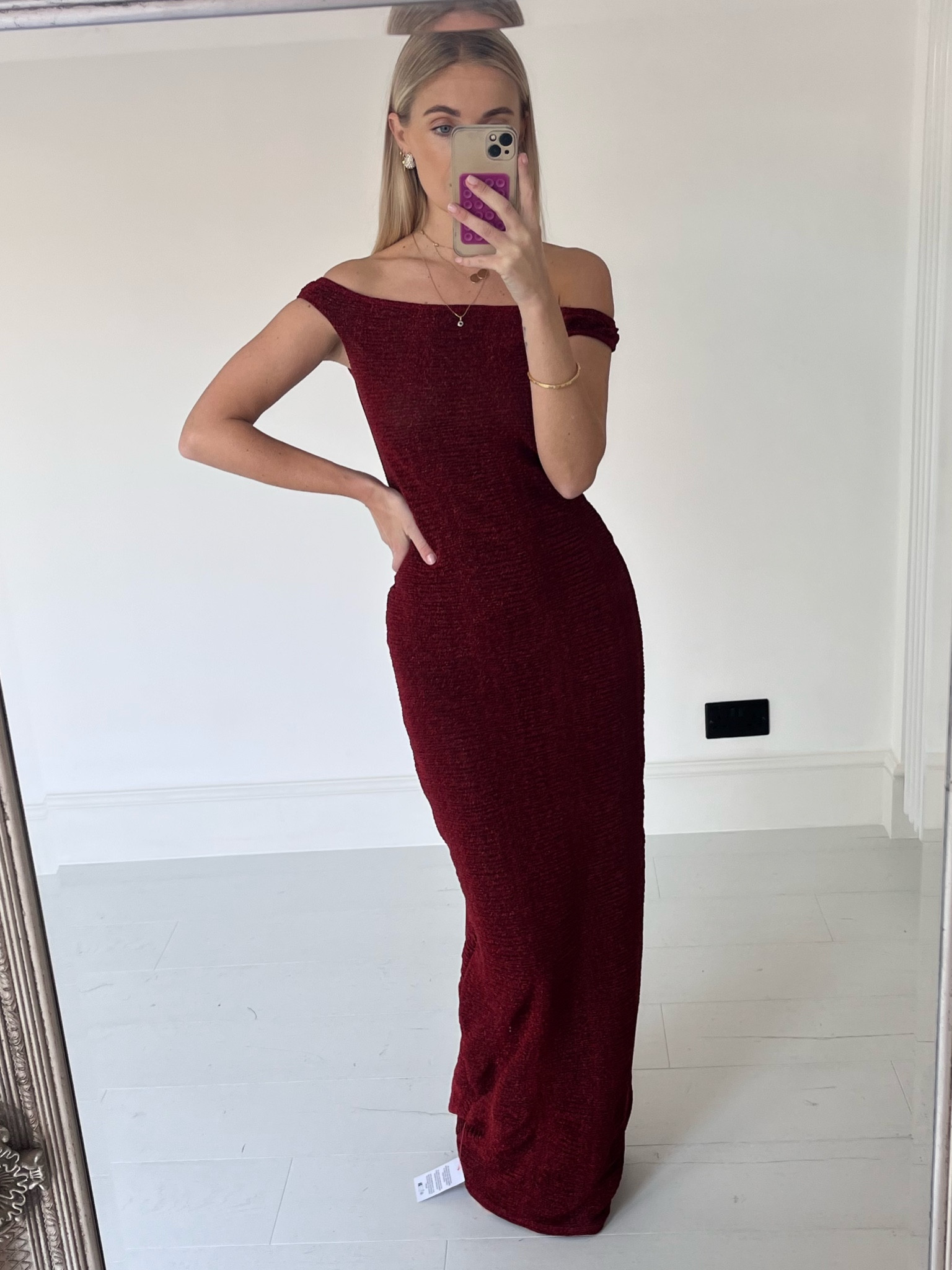 Christmas dress

#LTKeurope #LTKwinter #LTKpartywear