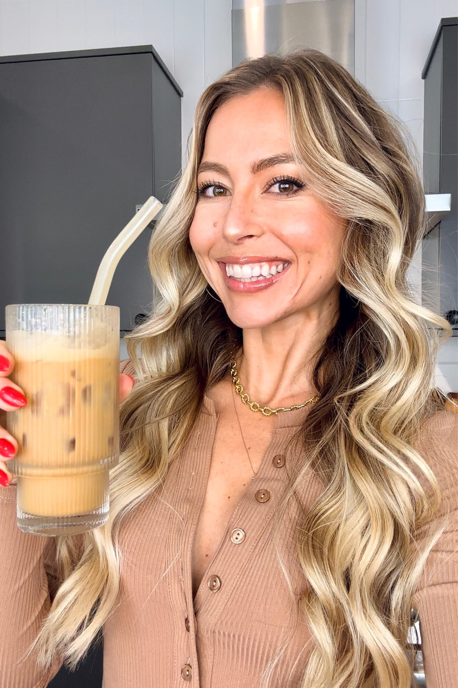 Make fave glass coffee cups and straws linked!


#LTKunder50 #LTKFind