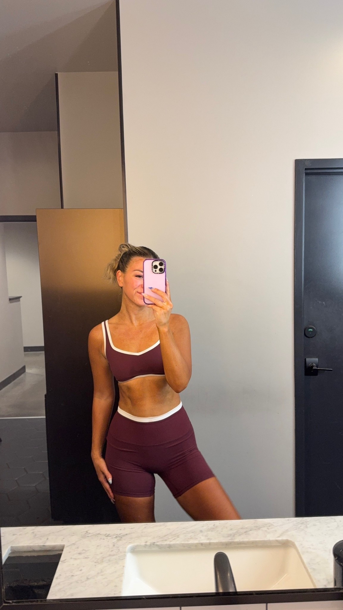 Abercrombie workout gym fitness activewear running shorts and sports bra set 

Wearing xs top and small bottom 

Factor code: 50emerson

#LTKFindsUnder100 #LTKActive #LTKStyleTip