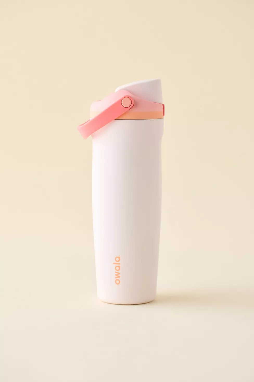Owala FreeSip® Sway 30 oz Water Bottle | Urban Outfitters (US and RoW)