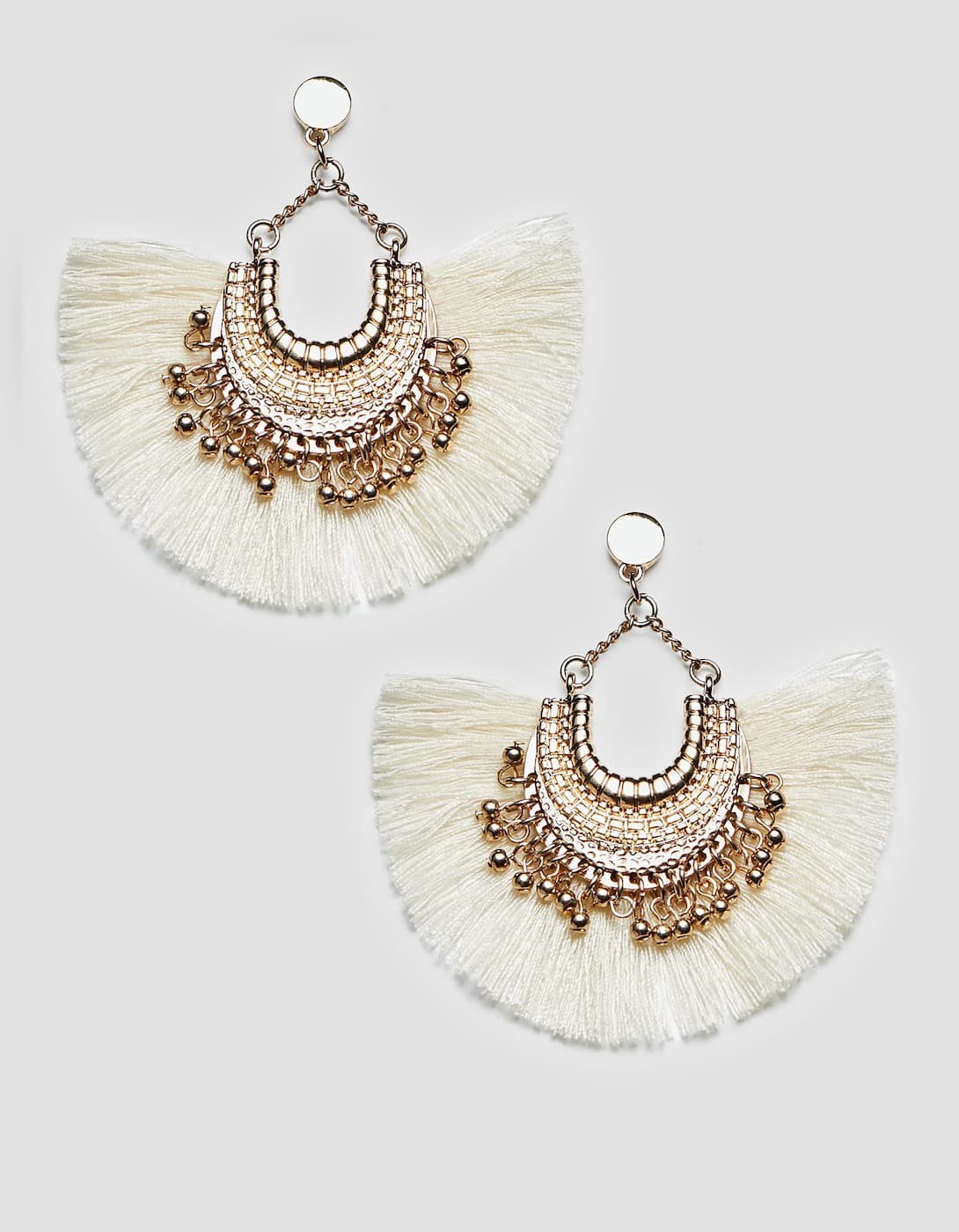 Natural semi-circle earrings | Stradivarius (UK)