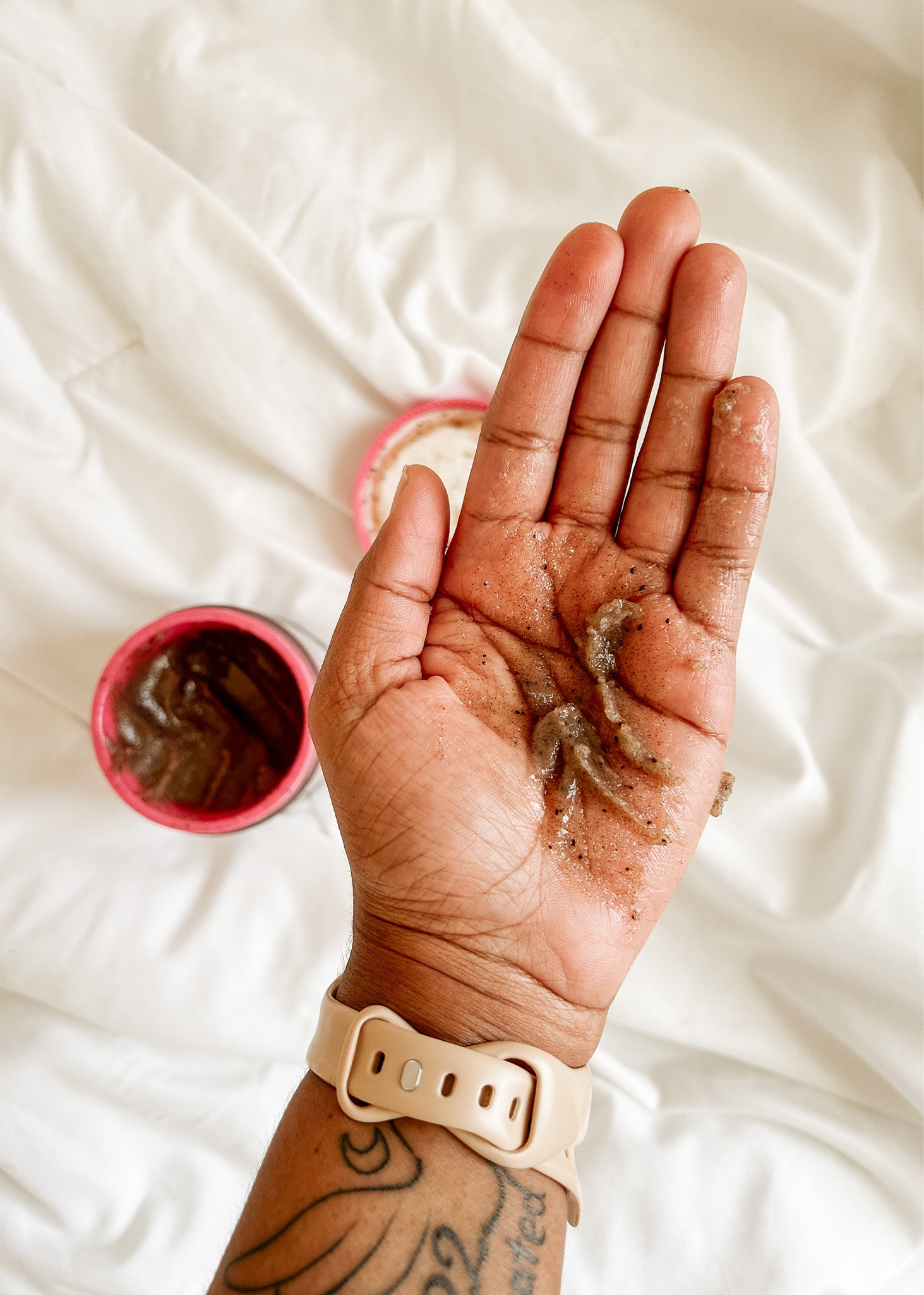 seriously can’t get enough of this exfoliating scrub. it leaves my skin so damn soft and hydrated which is CRAZY. i mainly use it on my face but i’m also loving it for my body

#LTKbeauty #LTKFind #LTKsalealert