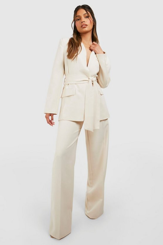 Tie Waist Longline Blazer | Boohoo.com (US & CA)