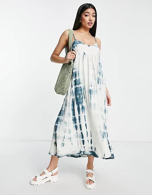 Pull&Bear tie-dye midi dress in indigo | ASOS (Global)