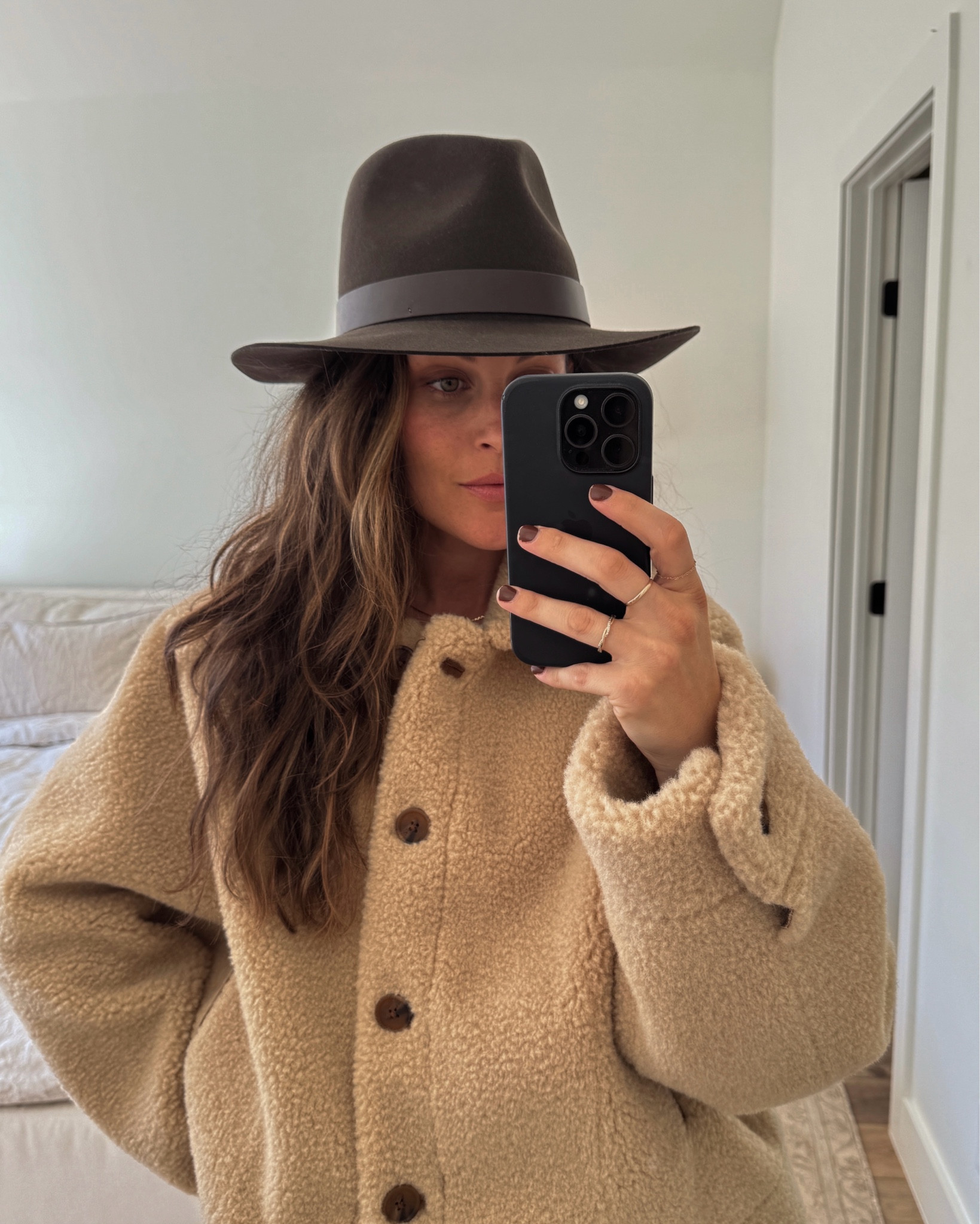 Ross hat in chocolate—my favorite new Janessa Leone wool fedora. 

Use code LINDSAYMARCELLA15 for 15% off through the end of October!