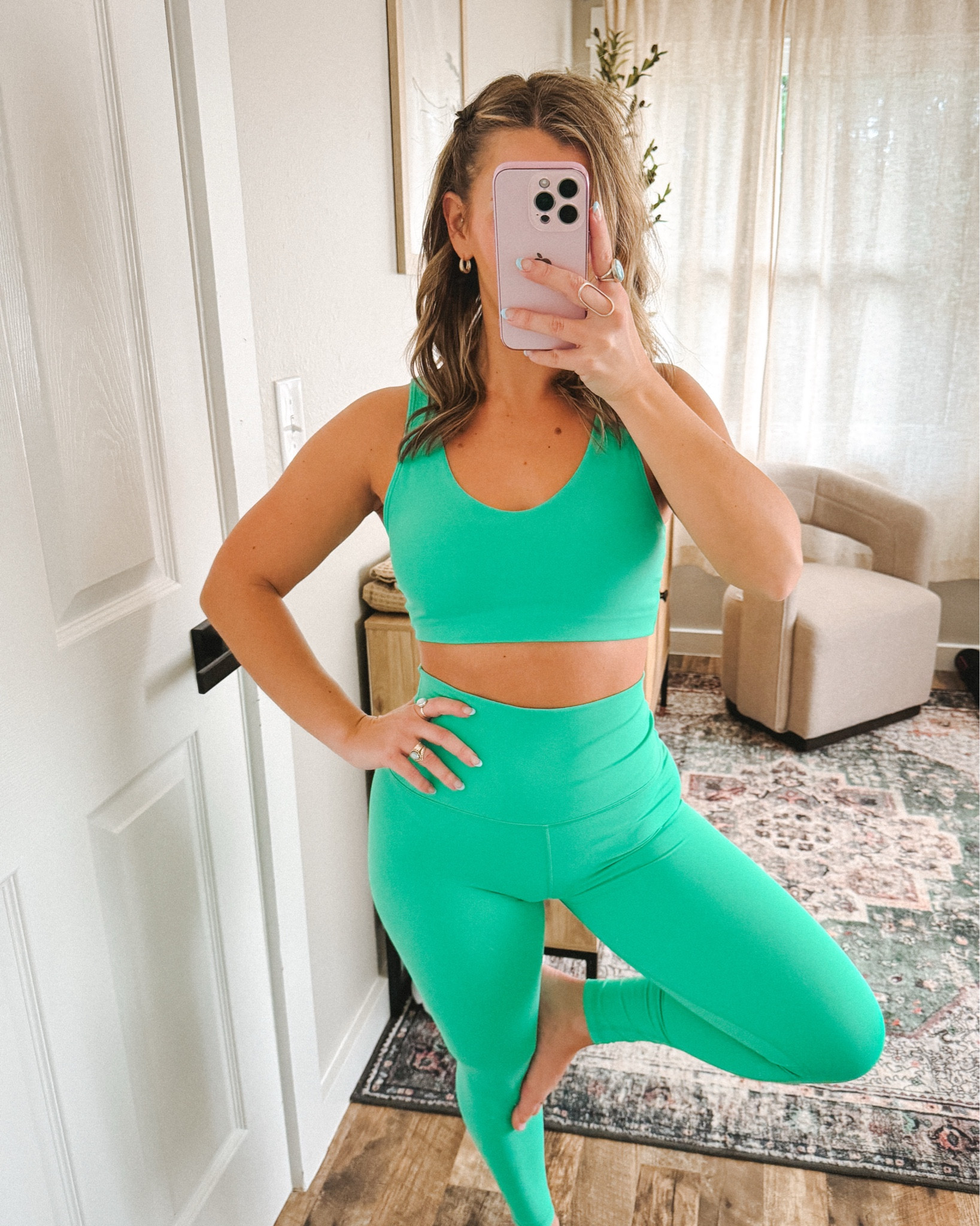 Lululemon Set for ONLY $25 + FREE SHIPPING 🤩 This Is Sort Of Hard To Believe But Hey.. It Came With The Tags, Logo, Feels Amazing & Everything!
Size: 6 

Lululemon, fitness sets, activewear, gym clothing, Pilates, gym fit, dhgate, dh gate find

#LTKStyleTip #LTKFitness #LTKActive