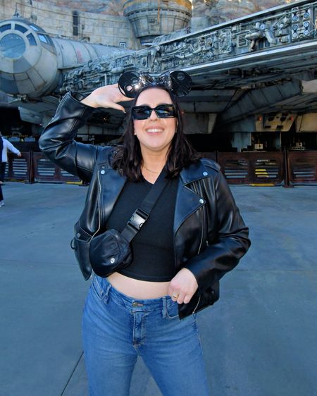 What I wore to Disneyland / Disneyland outfit / Star Wars outfit 

#LTKmidsize #LTKstyletip #LTKtravel