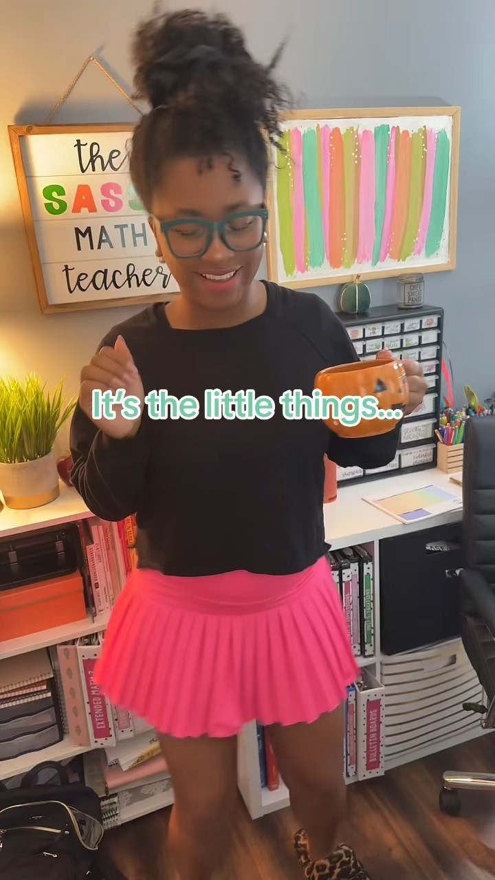 I need this tennis skirt from goldhinge in every single color!

#LTKfitness #LTKtravel