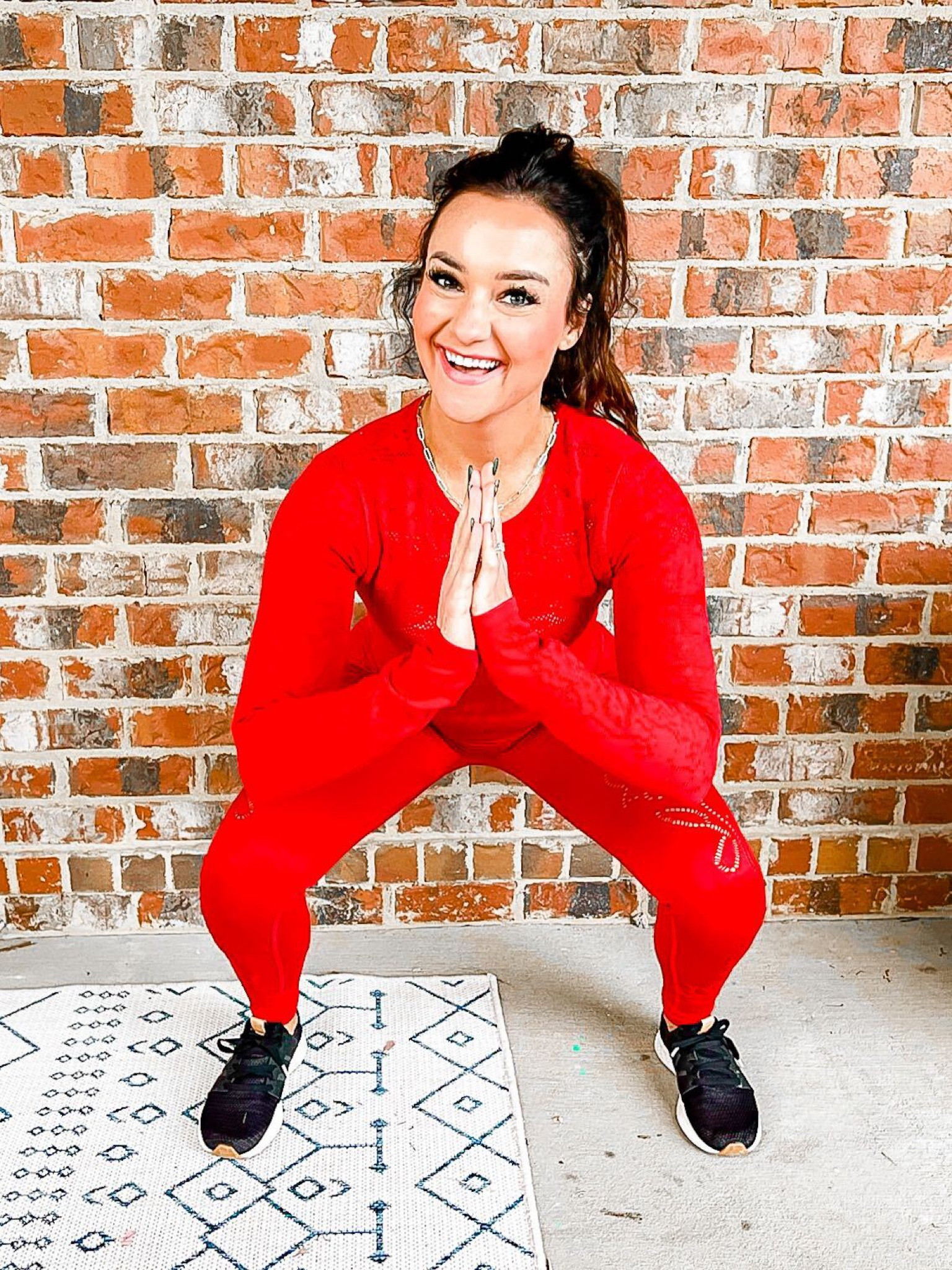 Fabletics active set — wearing a small, fits true to size // Christmas // gift guide for her // Athleisure wear // active wear 

#LTKfit #LTKHoliday #LTKstyletip