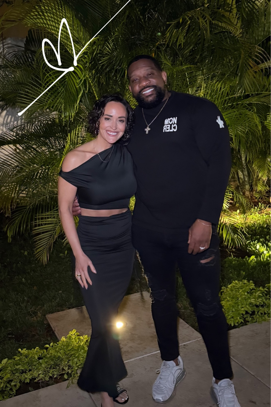 Actual set is meshki but found similar options 

#LTKTravel #LTKFindsUnder100 #LTKStyleTip